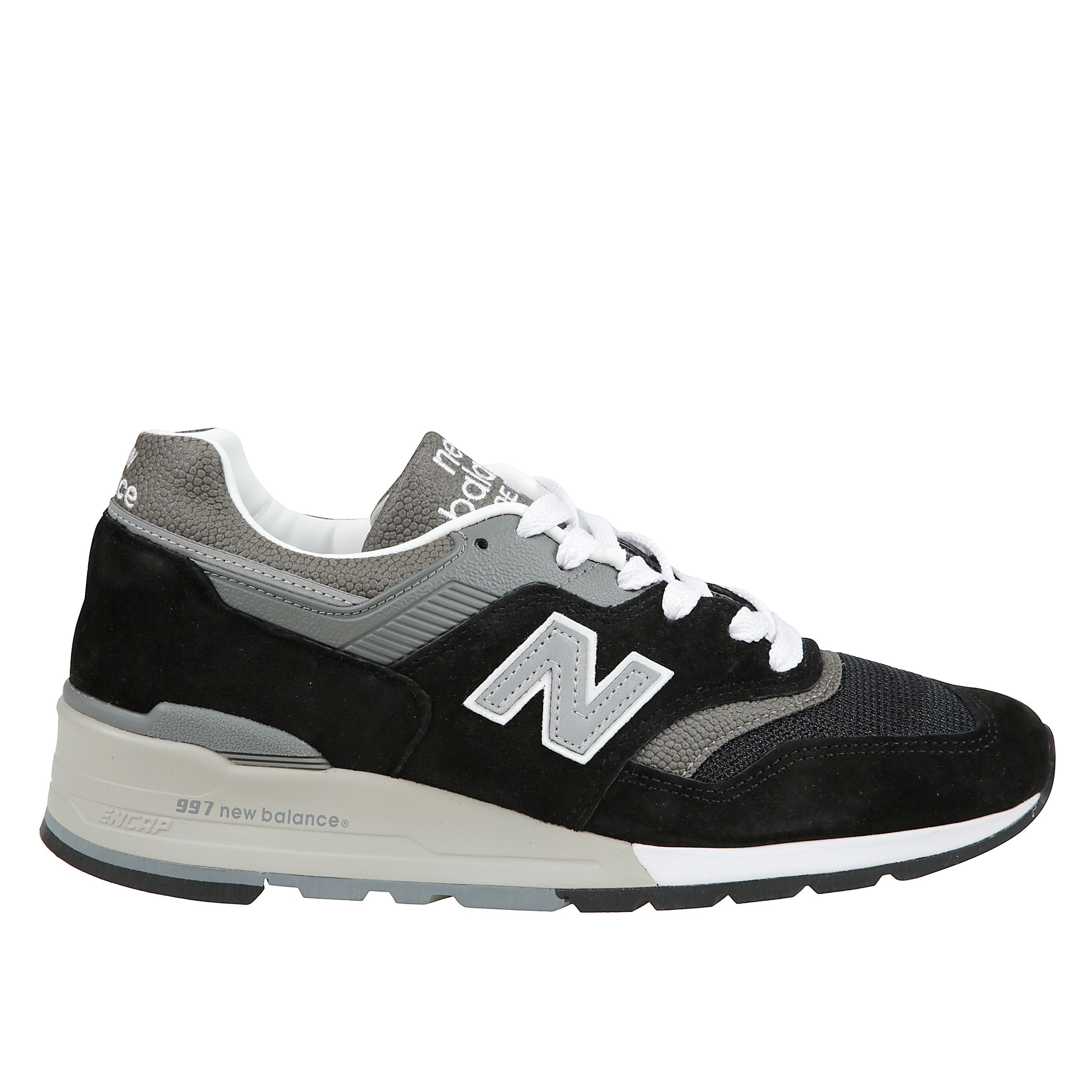 Scarpa lifestyle con ammortizzazione dellâintersuola encap che abbina una schiuma leggera a un resistente bordo in poliuretanon , ammortizzazione in eva leggera nell'intersuola e nel tallone e robusta suola in gomma espansa