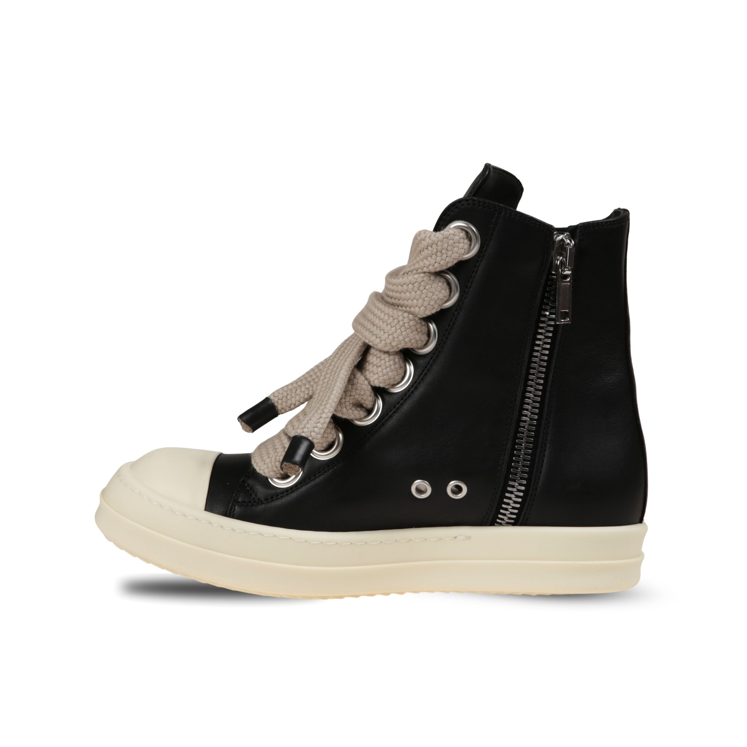 Sneakers high-top rick owens. design in pelle tinta unita effetto opaco, con grandi lacci piatti ed occhielli metallici. dotati di chiusura con zip metallica laterale.