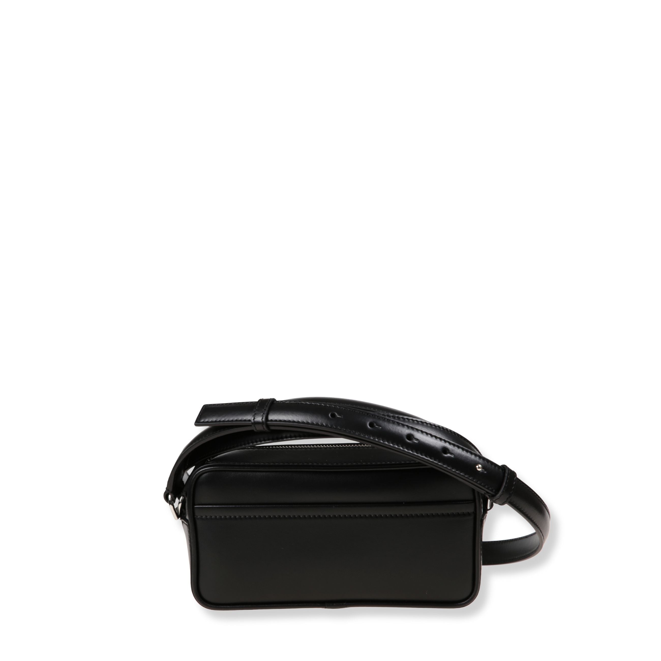 Borsa jacquemus a tracolla in pelle. forma rettangolare con chiusura superiore con zip. manico corto in pelle e tracolla lunga regolabile.