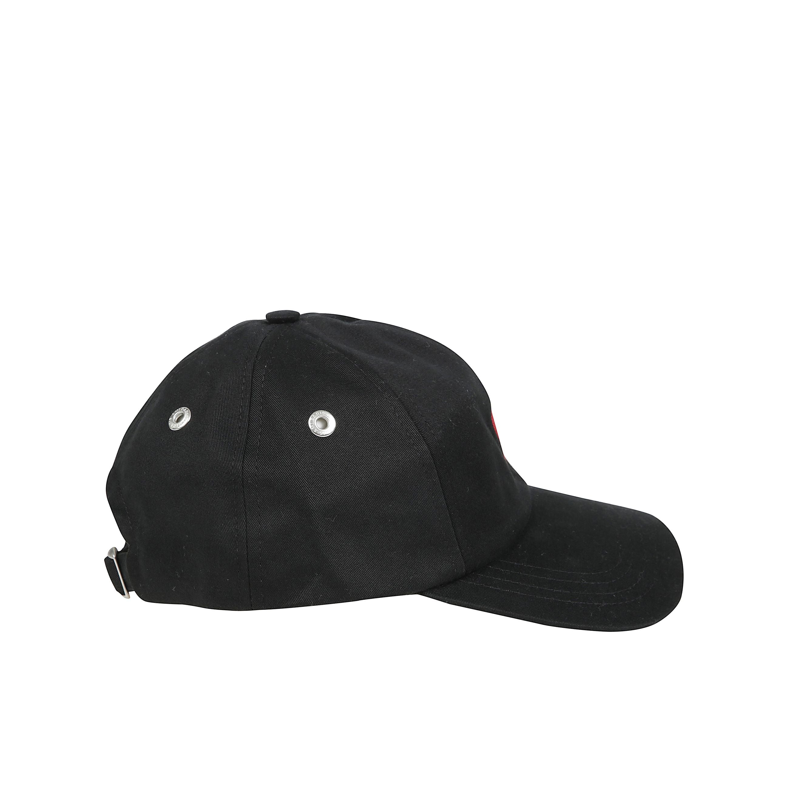 Berretto ricamato ami de coeur in cotone con effetto pesca, logo ricamato a constrasto sul fronte.