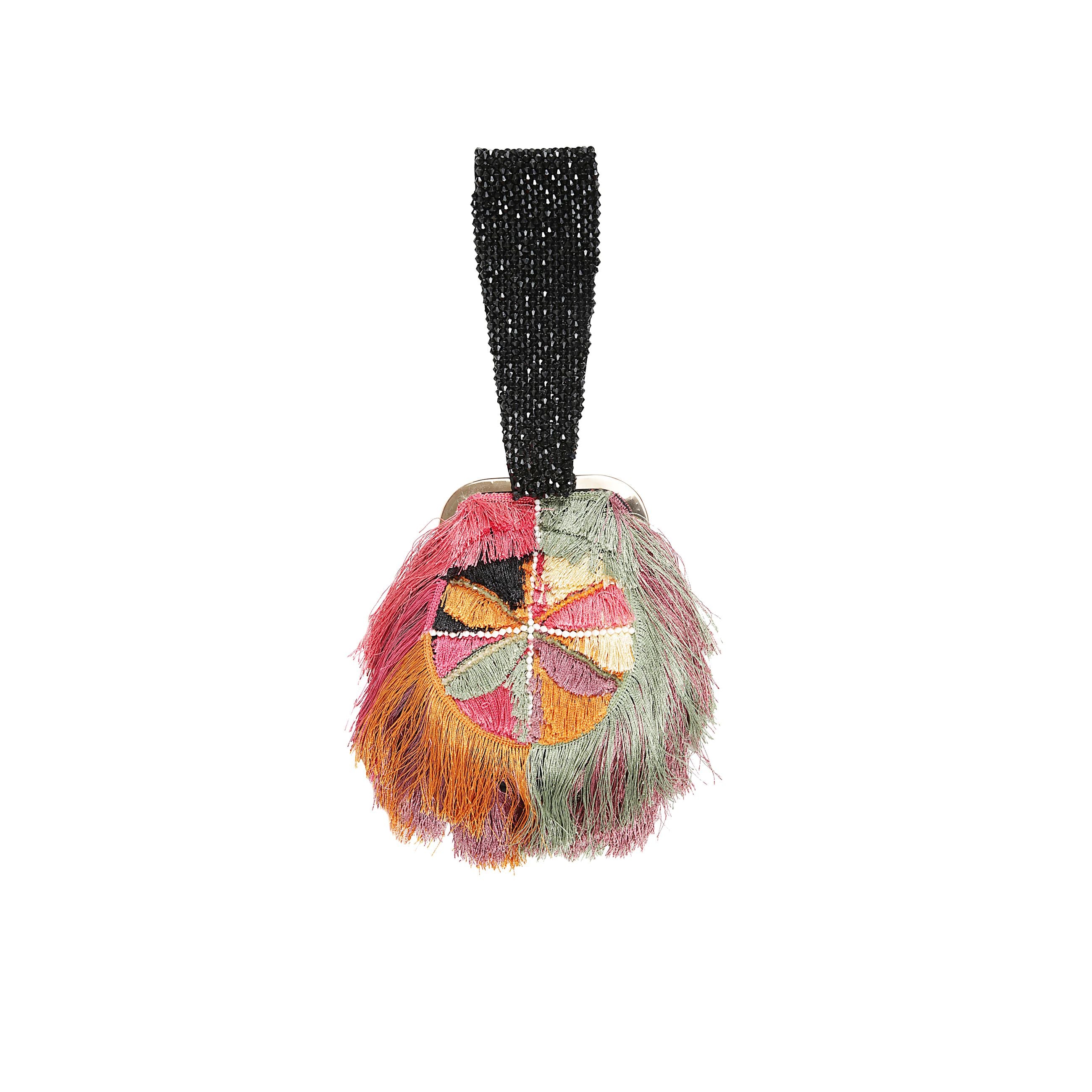 Palazzo mini bag realizzato con materiali di prima qualità , il suo design compatto ma funzionale assicura raffinatezza. perfetta per ogni occasione, questa mini borsa è un pezzo iconico per chi apprezza lo stile e l'artigianalità in egual misura.