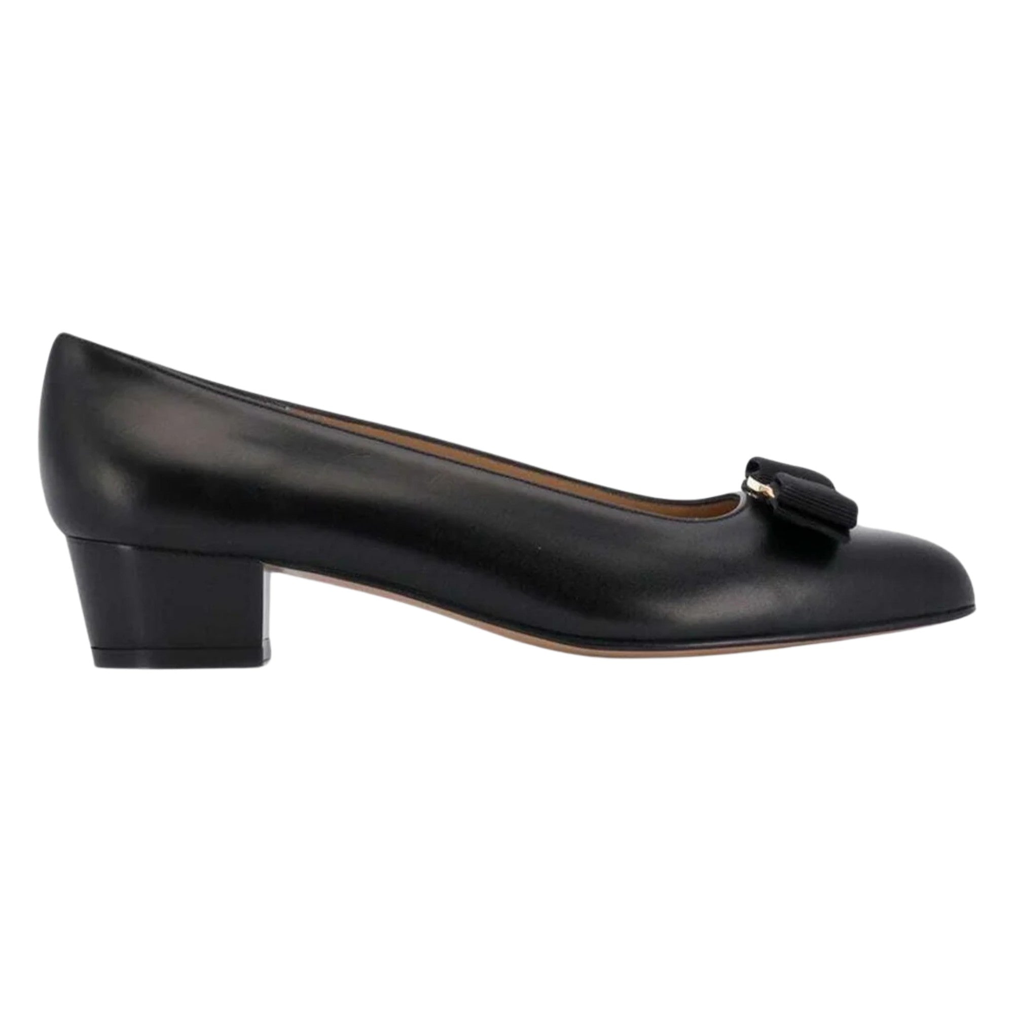 Salvatore Ferragamo  Vara Leather Pump Womens Style : 0574571