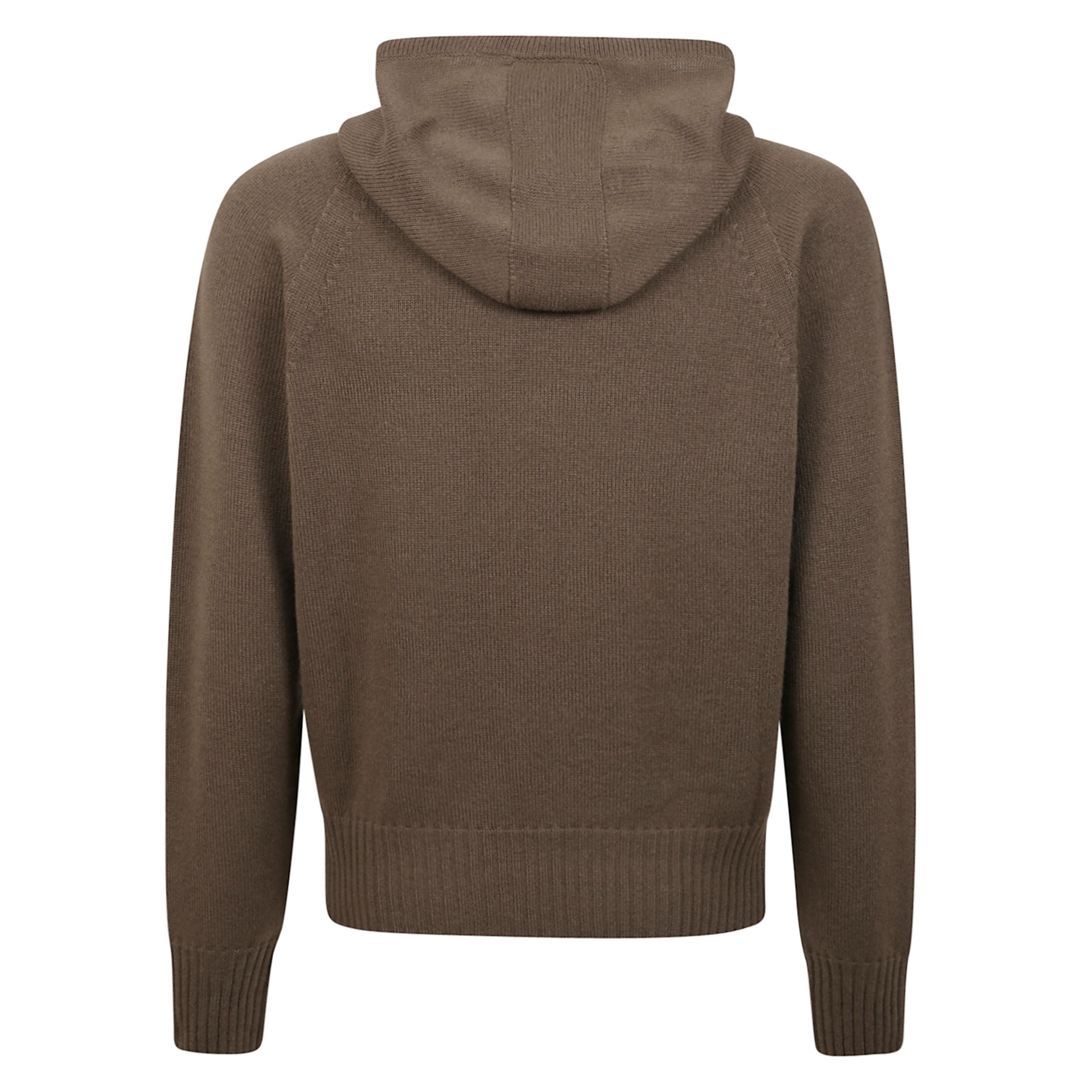 Maglione a maniche lunghe con cappuccio regolabile tramite coulisse. lavorazione a maglia e vestibilitÃ  classica. polsini e orlo a coste.