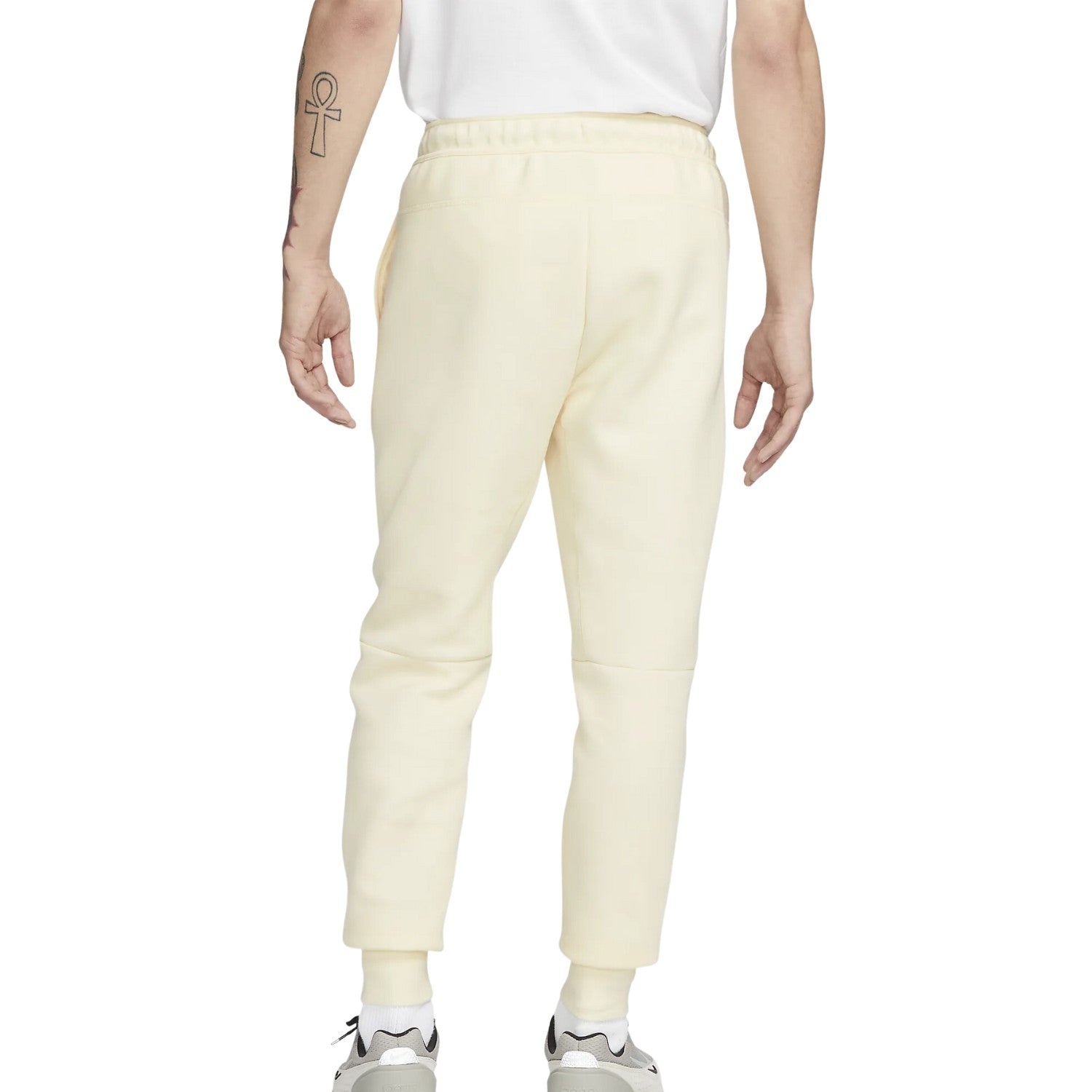 Nike Sportswear Tech Fleece Joggers Coconut Milk/Black