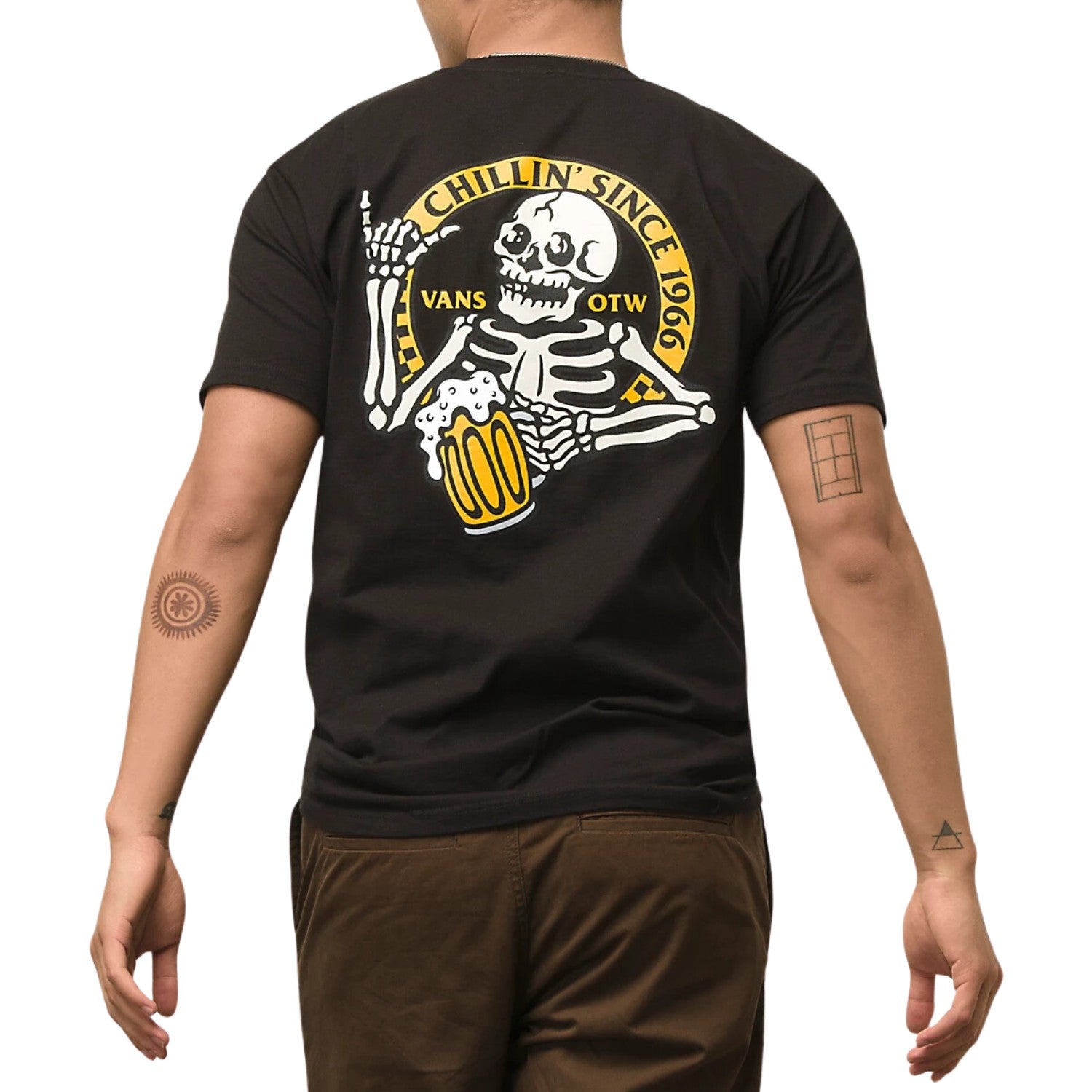 Vans Chillin Since 66 Ss Tee Mens Style : Vn0a7s6gblk