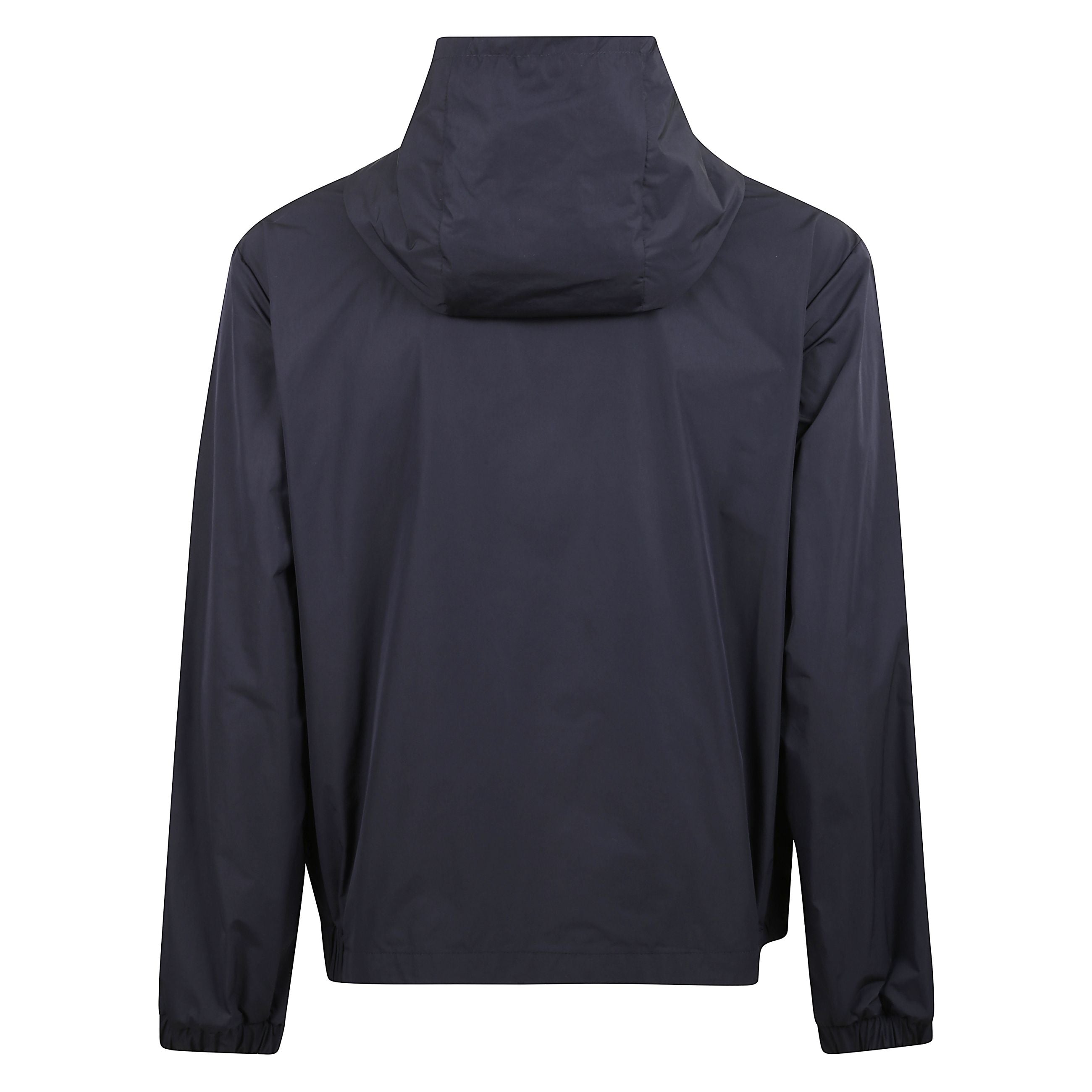 Giacca con cappuccio olan realizzato in micro soft cappuccio regolabile, maniche con finiture in maglia tricolore, chiusura con cerniera, tasche con chiusura a bottone automatico e orlo con coulisse