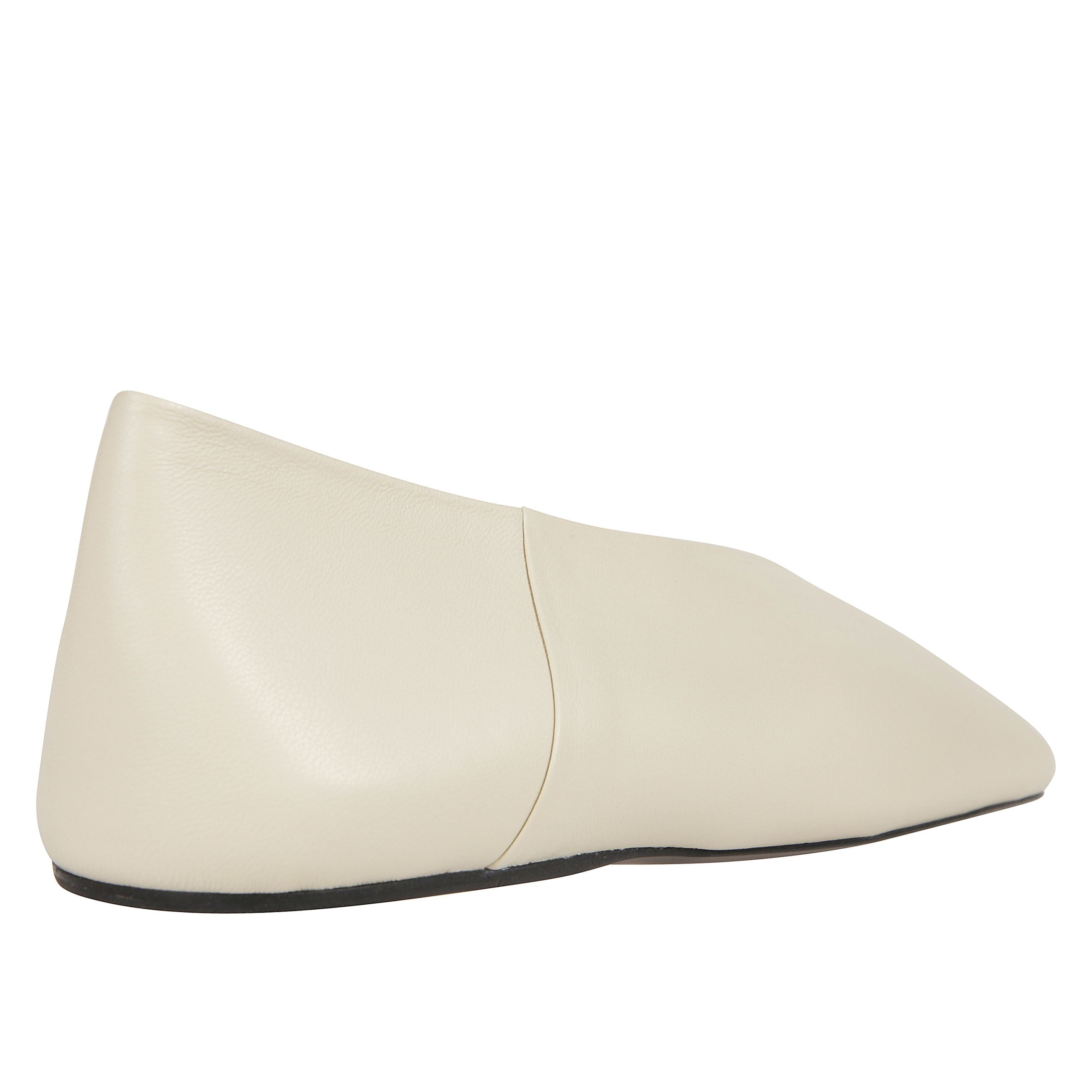 Ballerina in pelle.