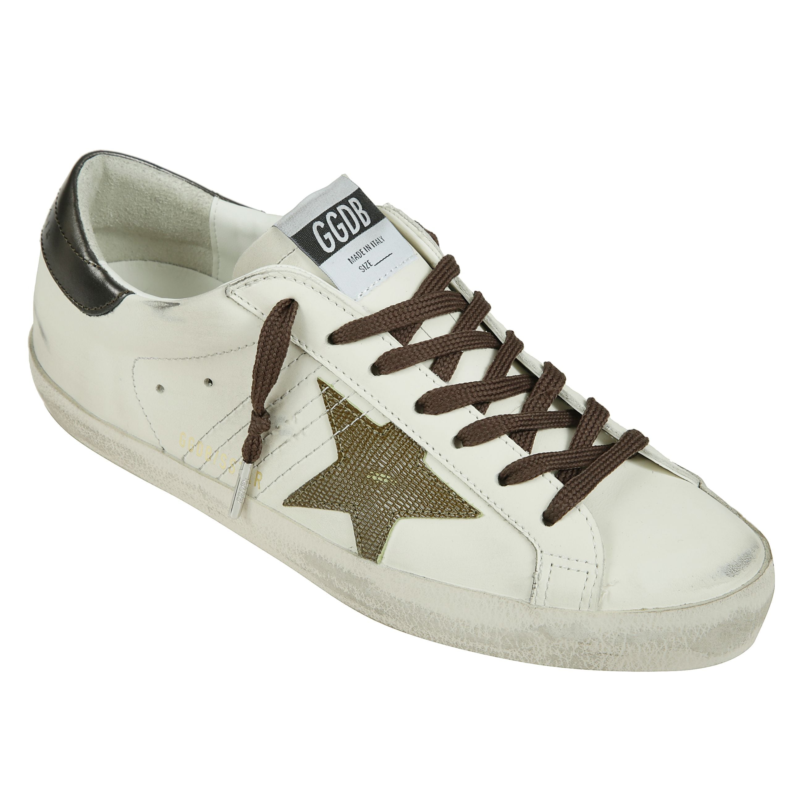 Sneakers uomo golden goose in pelle panna effetto used con macchie, stella laterale in pelle stampa cocco verde oliva, talloncino bronzo metallizzato e logo sulla linguetta. lacci piatti color cioccolato, fori laterali per traspirazione, suola in gomma 2,