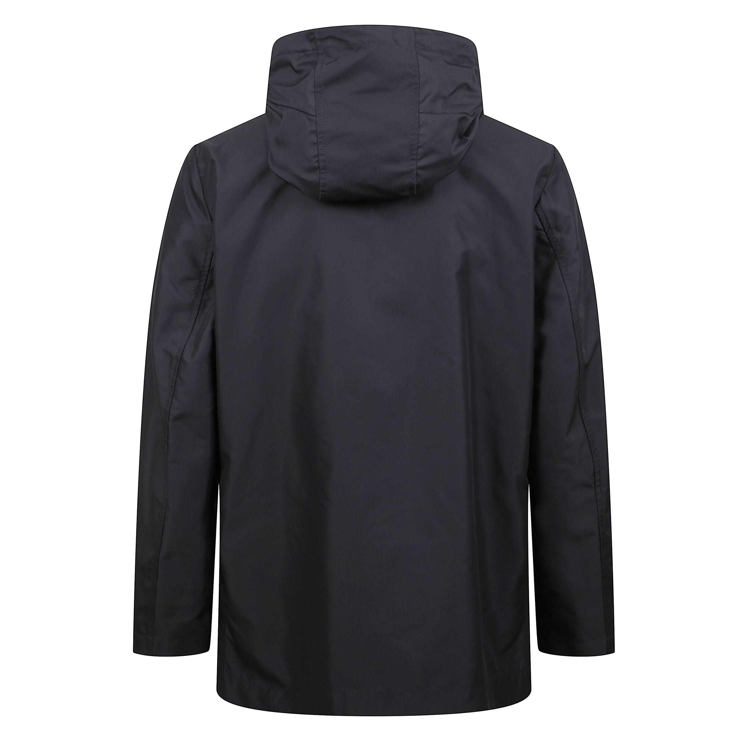 Parka uomo in tessuto tecnico presenta un cappuccio avvolgente regolabile tramite coulisse, una chiusura con zip, bottoni automatici e l'iconico gancio fay all'altezza del collo. a completare il capo, due pratiche tasche a filetto laterali.