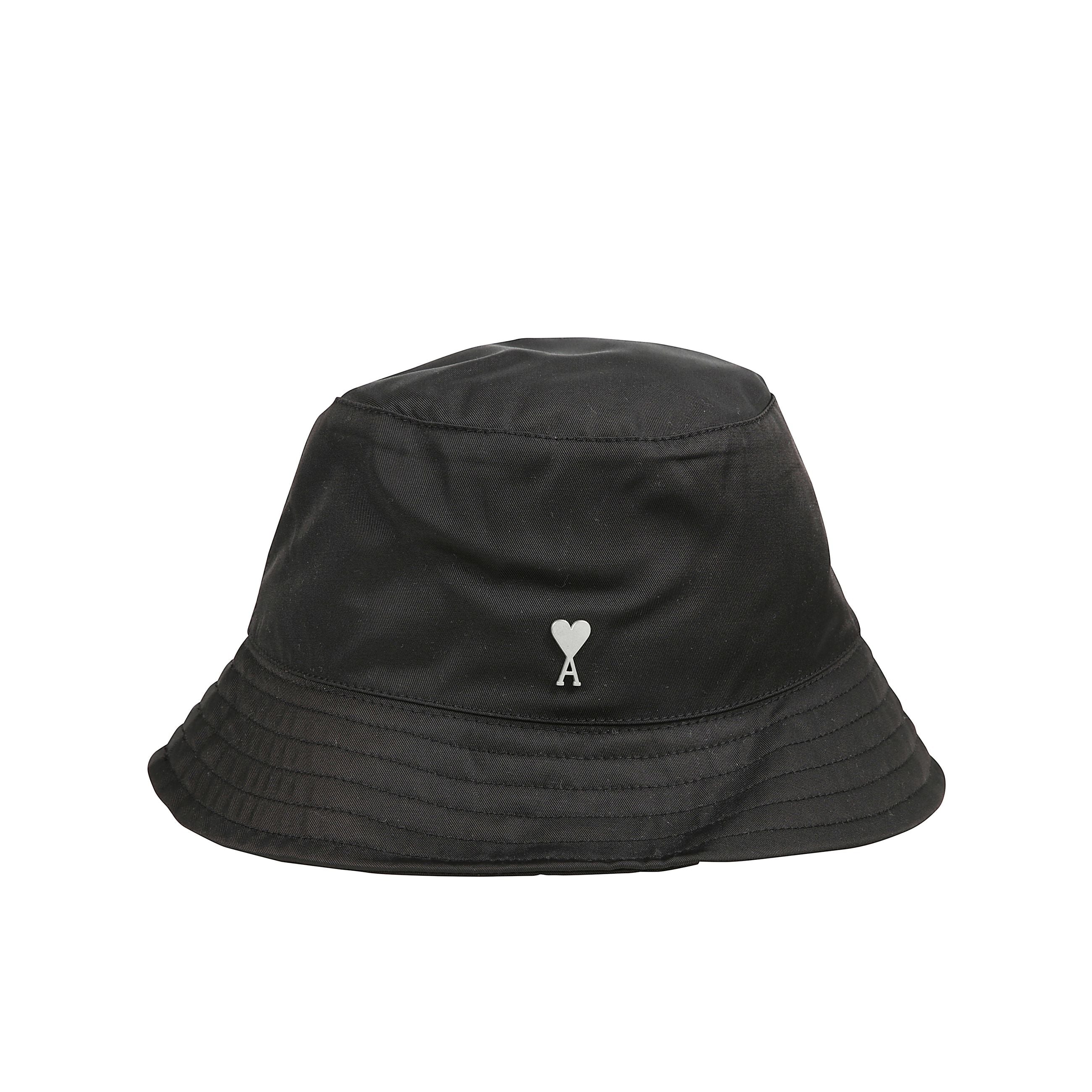 Cappello da pescatore in twill tecnico di nylon e cotone.