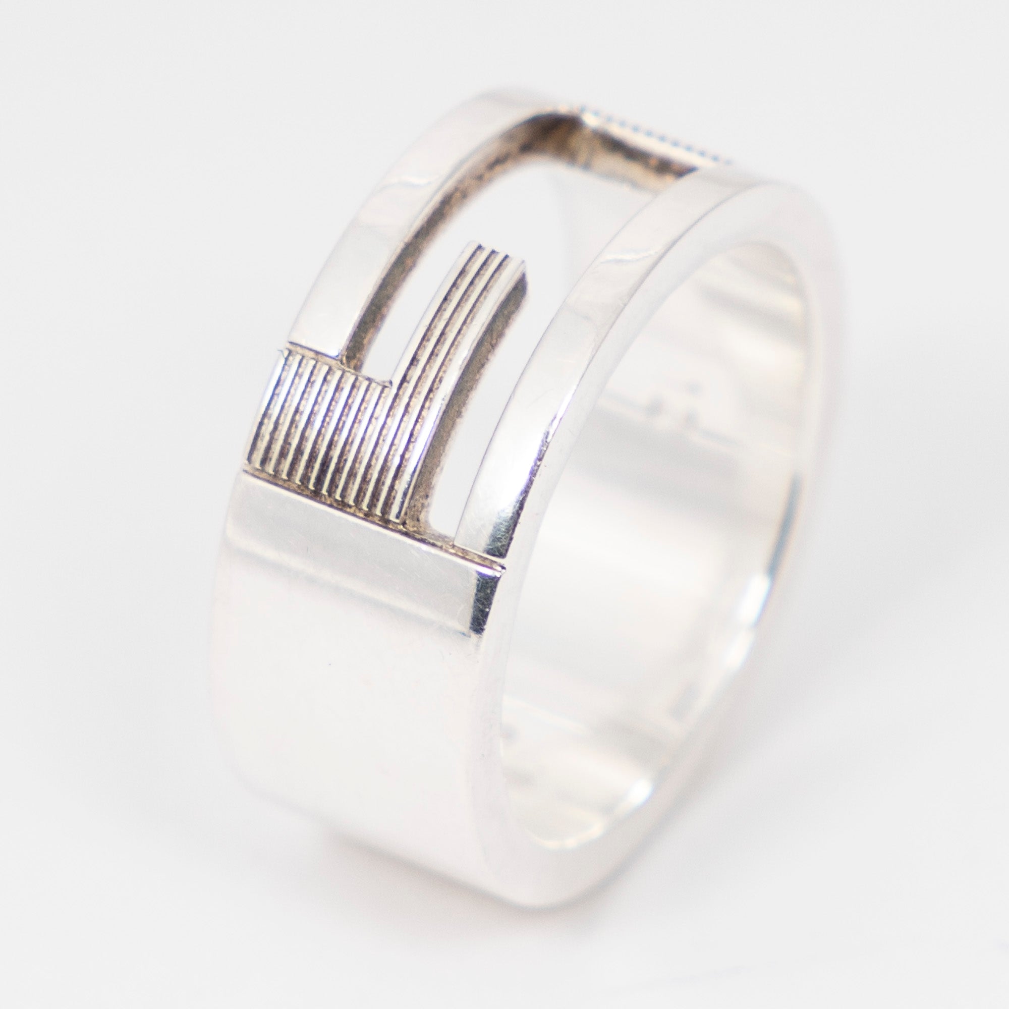 G Ring 