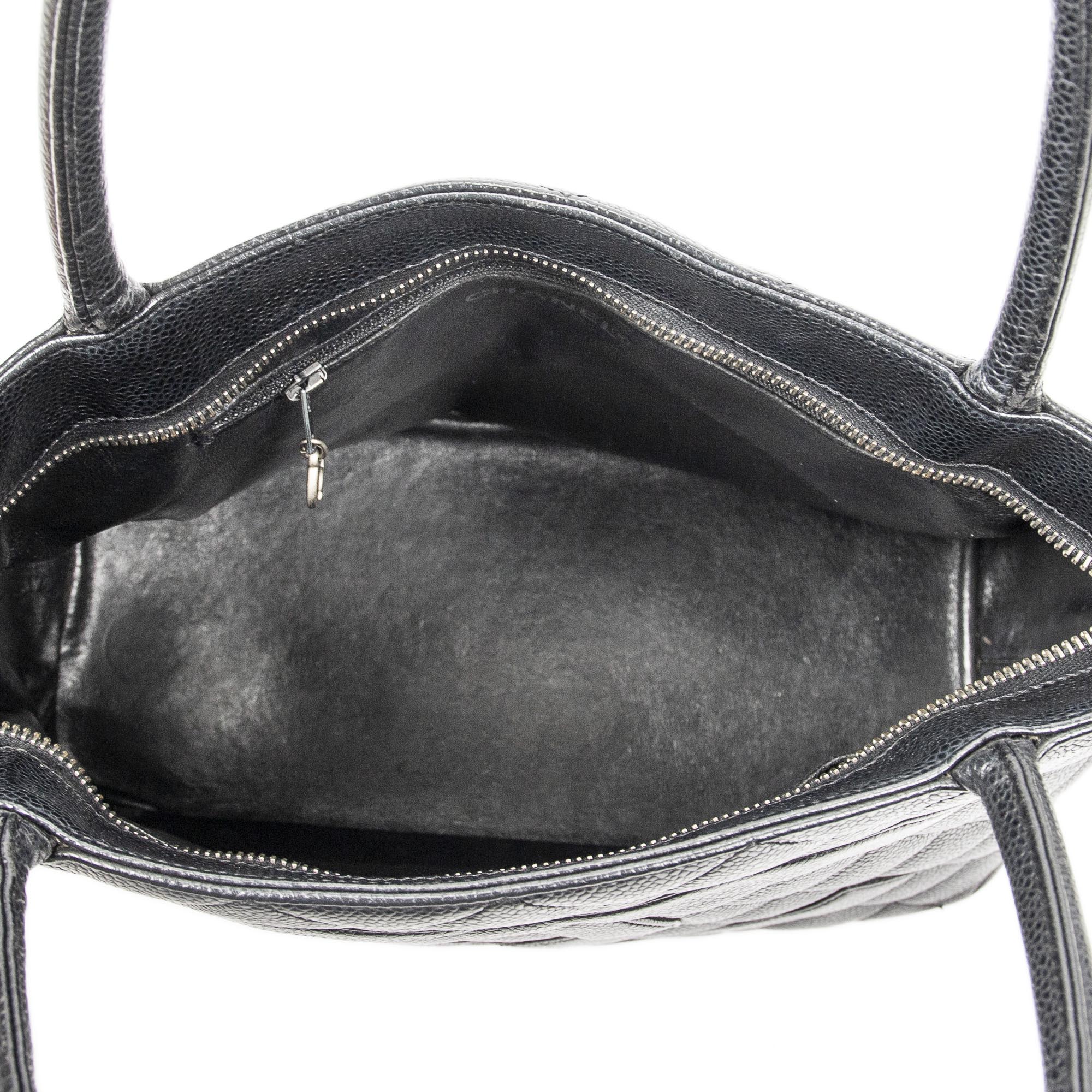 Medallion Tote 