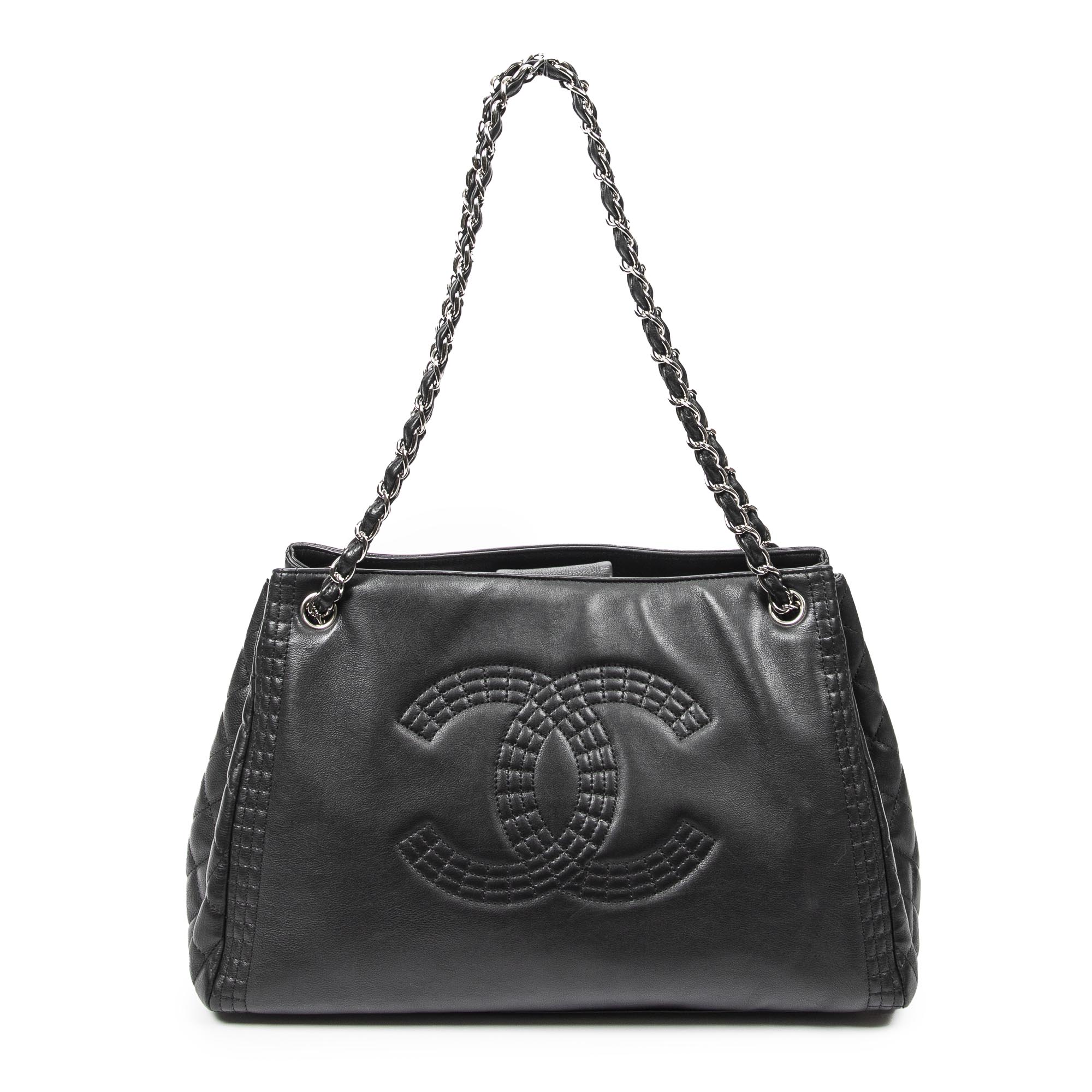 CC Drawstring Chain Tote 