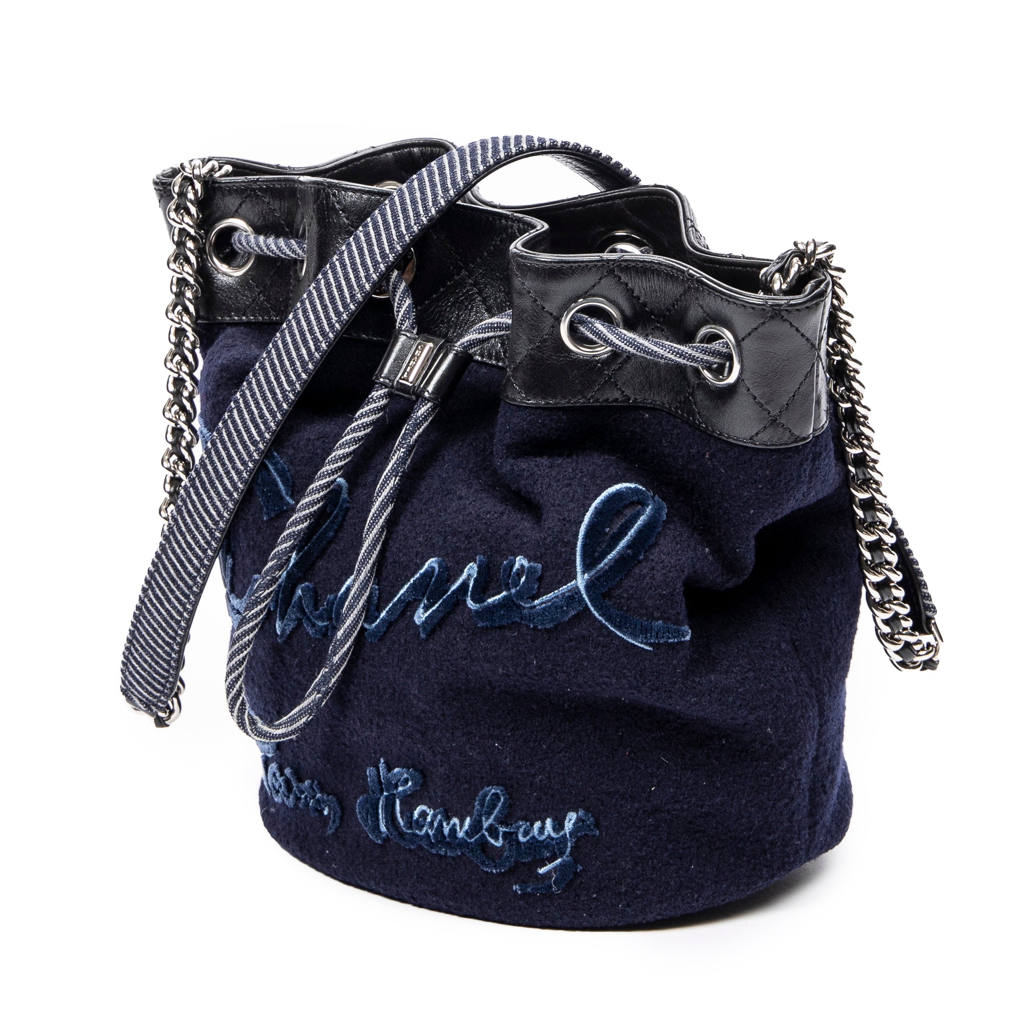 Embroidered Wool Bucket Chain Bag 