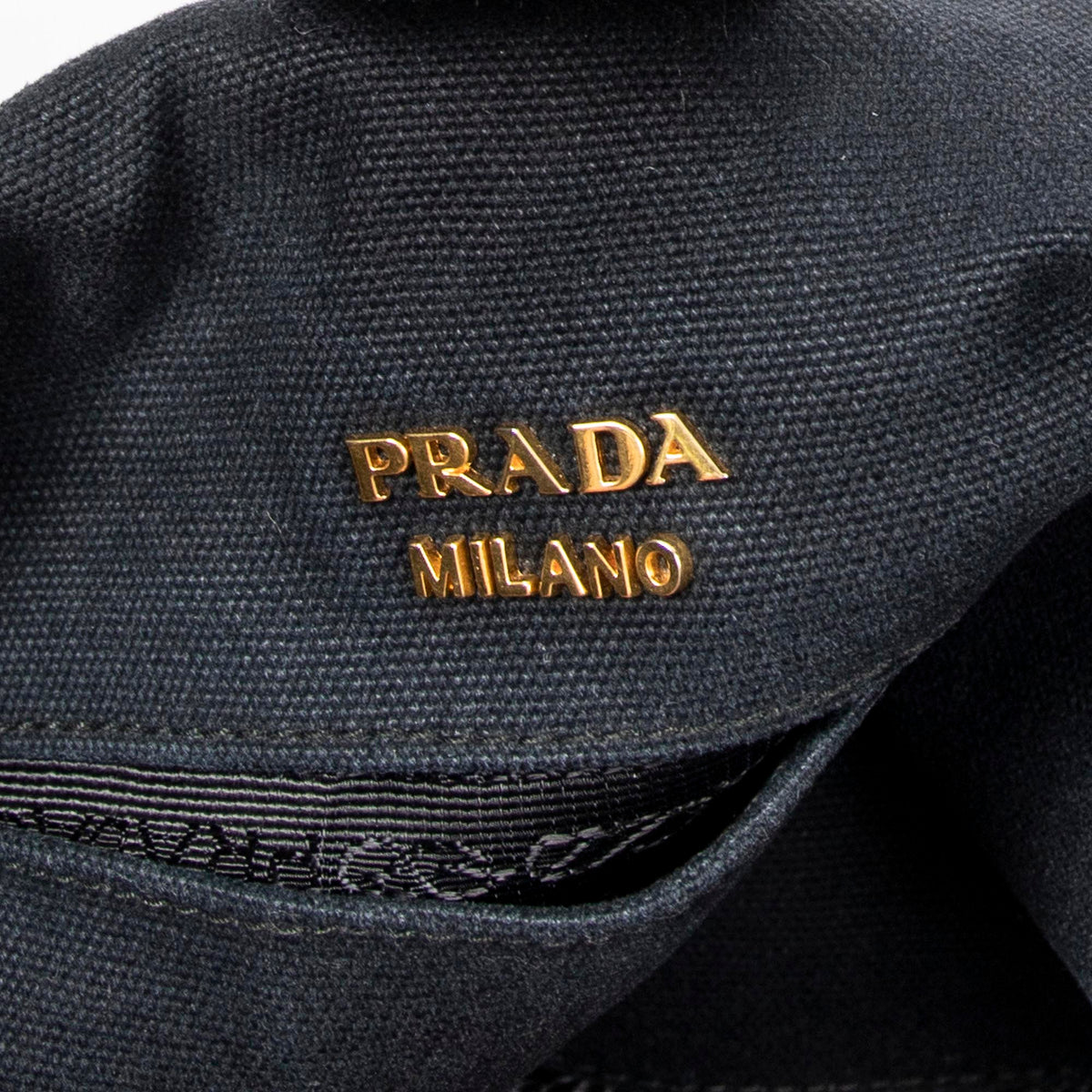 Medium Shoulder Tote