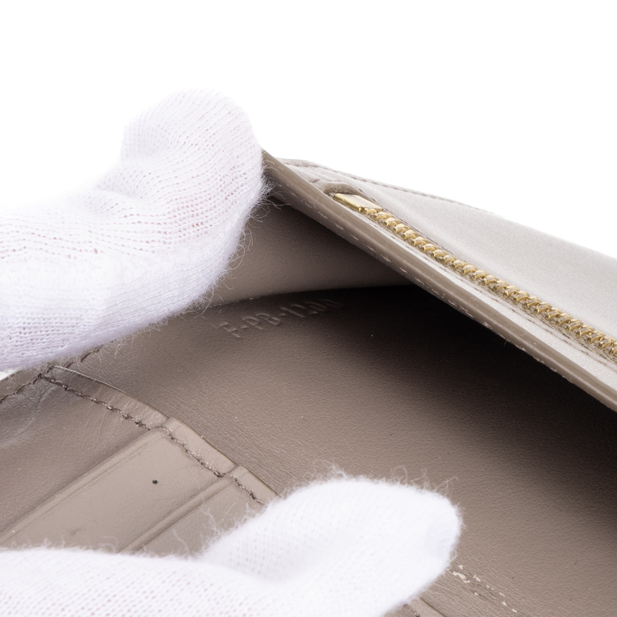 Medium Bicolor Strap Wallet