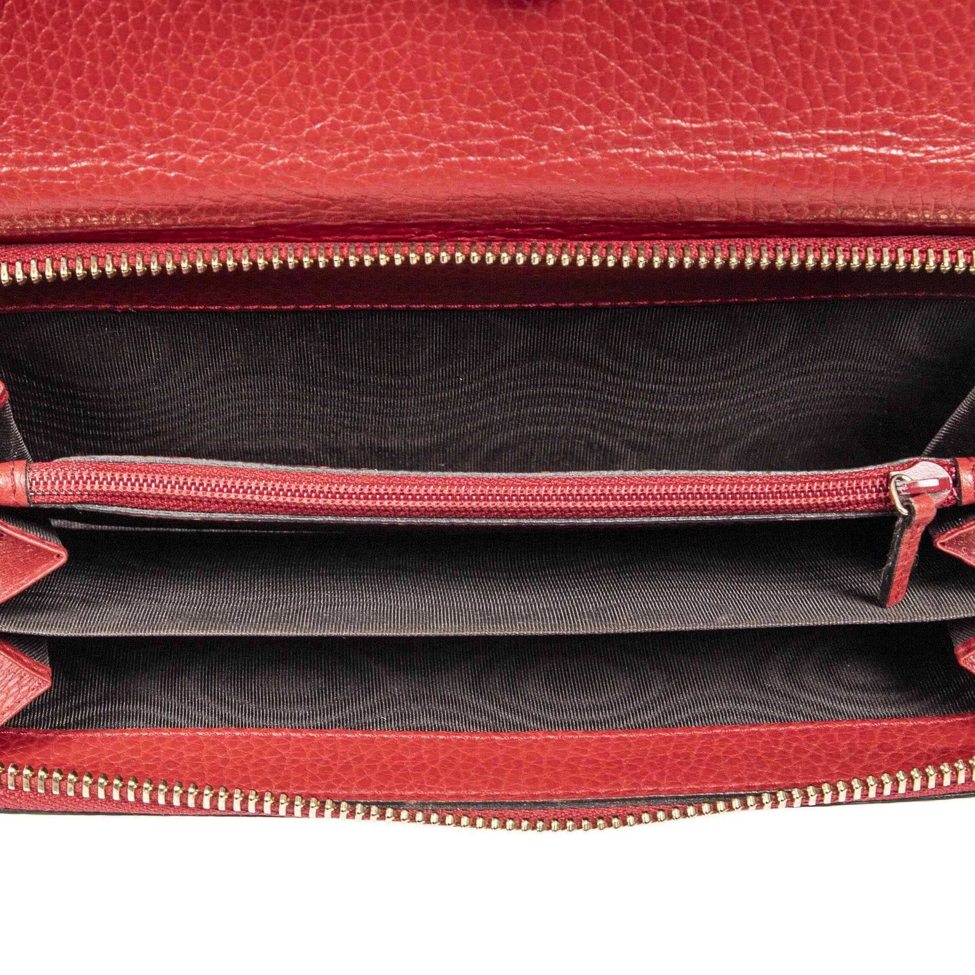 Interlocking G Continental Wallet 
