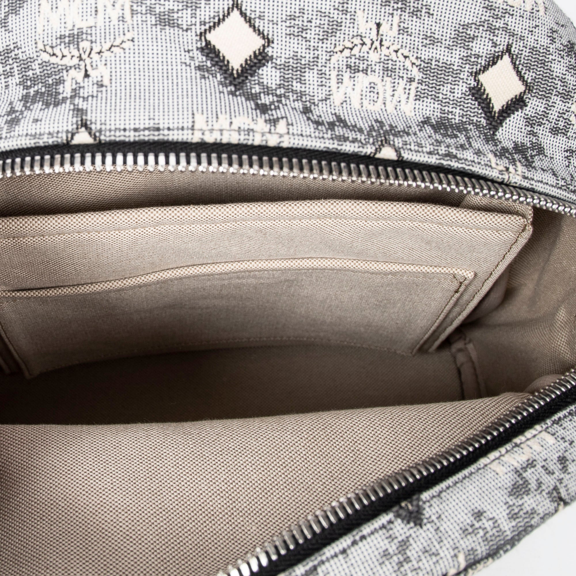 Small Vintage Jacquard Backpack 