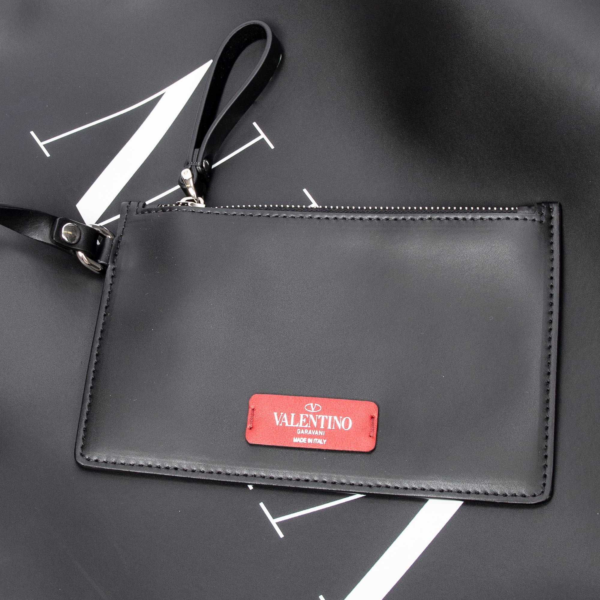 VLTN Zip Messenger 