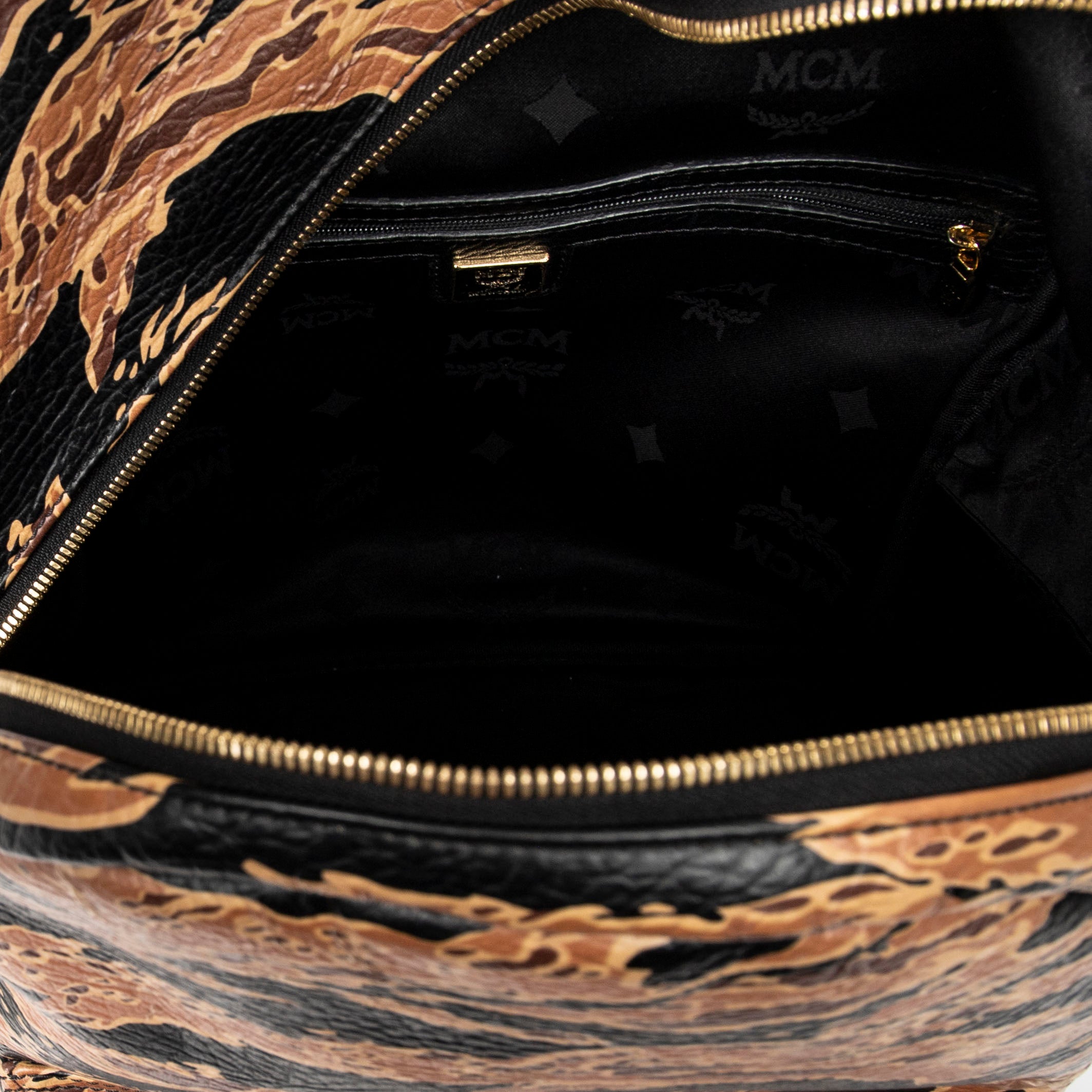 Camouflage Large Backpack 