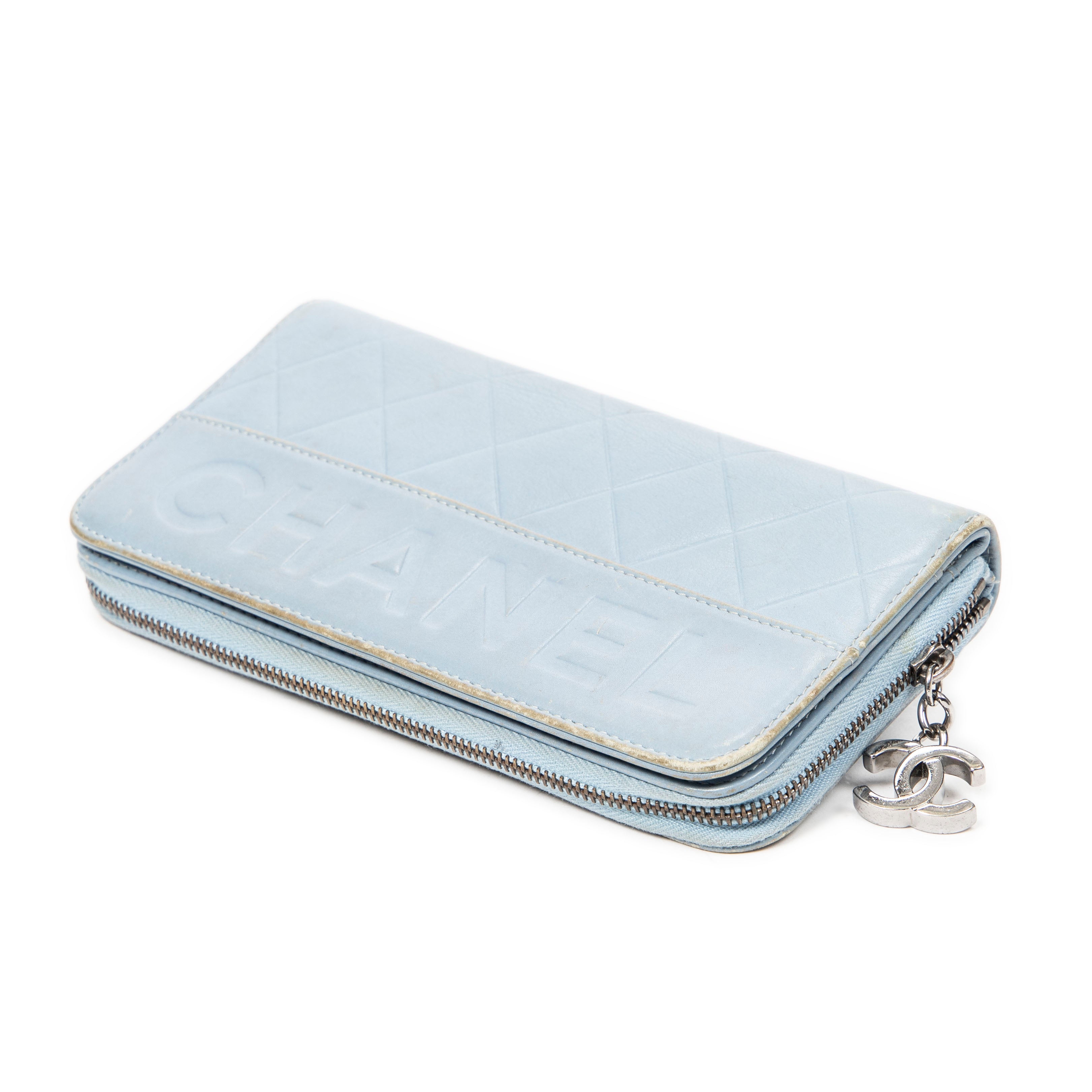Long Bifold Zip Around Wallet 