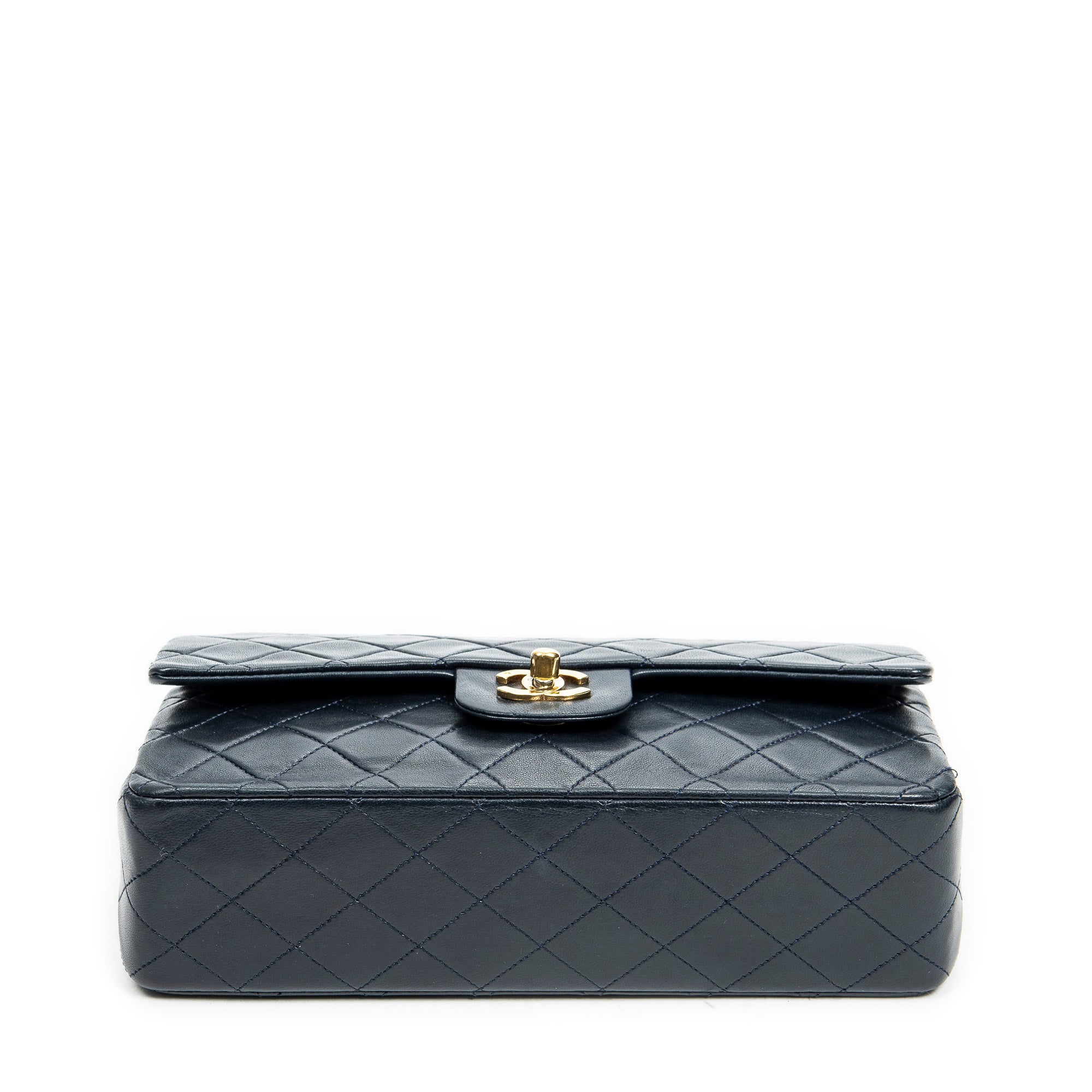 Classic Double Flap 26