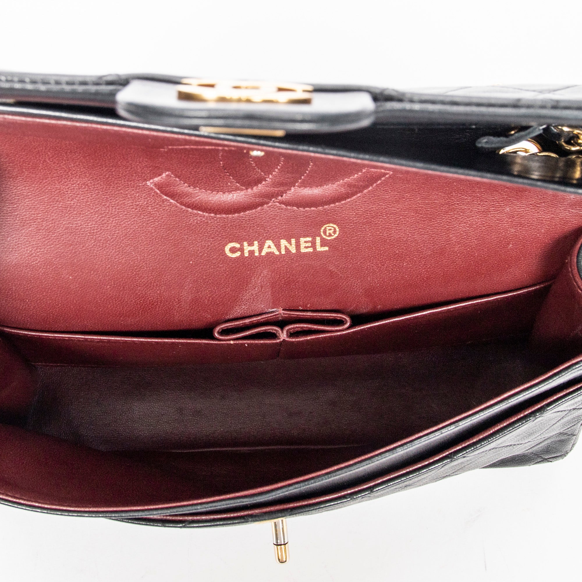 Classic Double Flap 26
