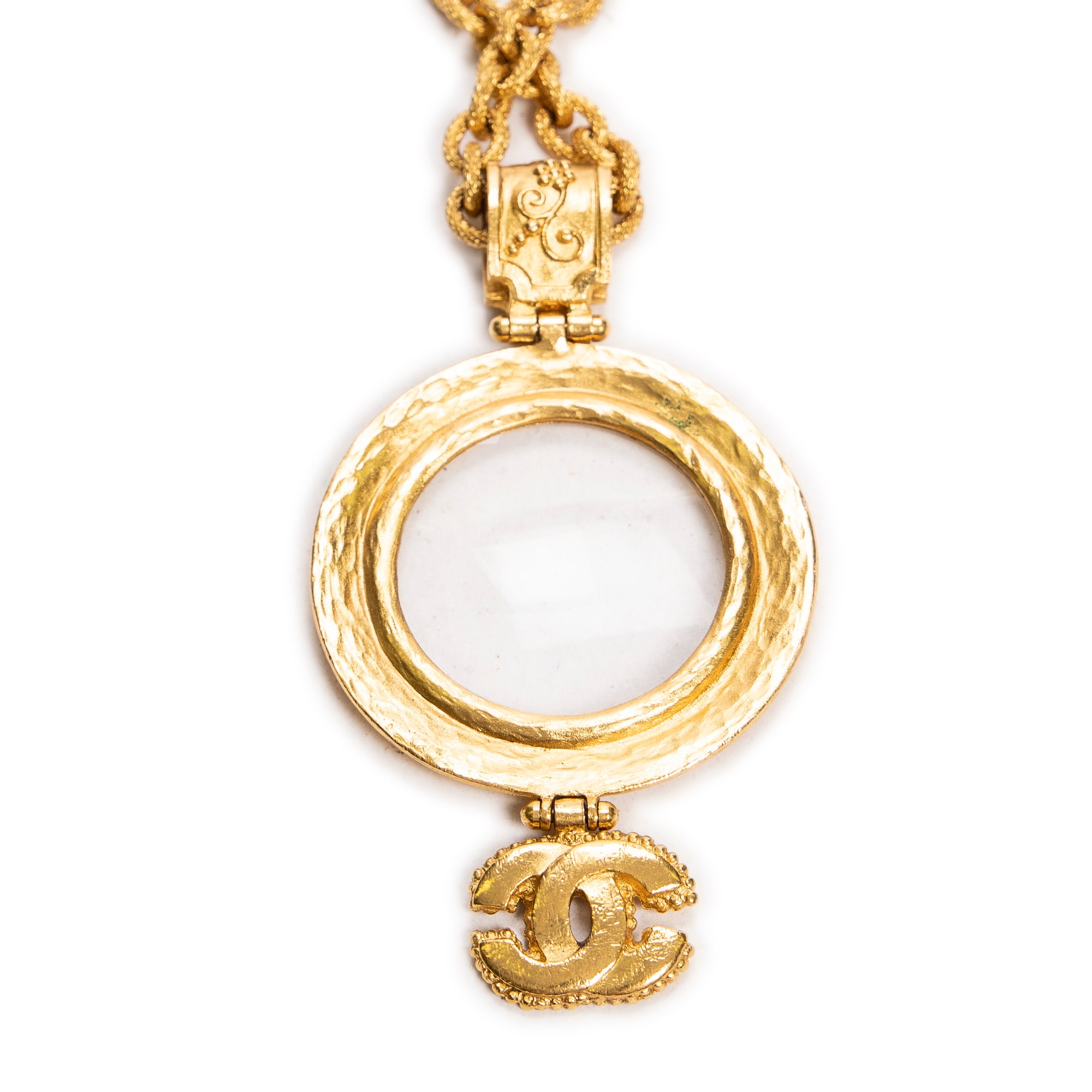 Magnifying Glass Pendant Necklace 