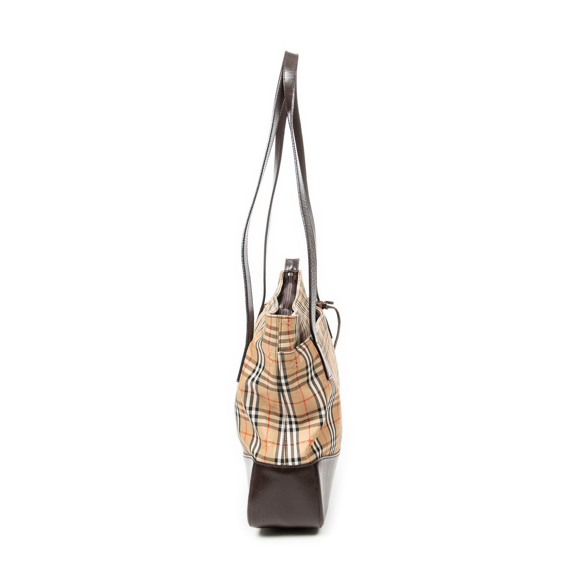 Burberrys Medium Zip Tote 