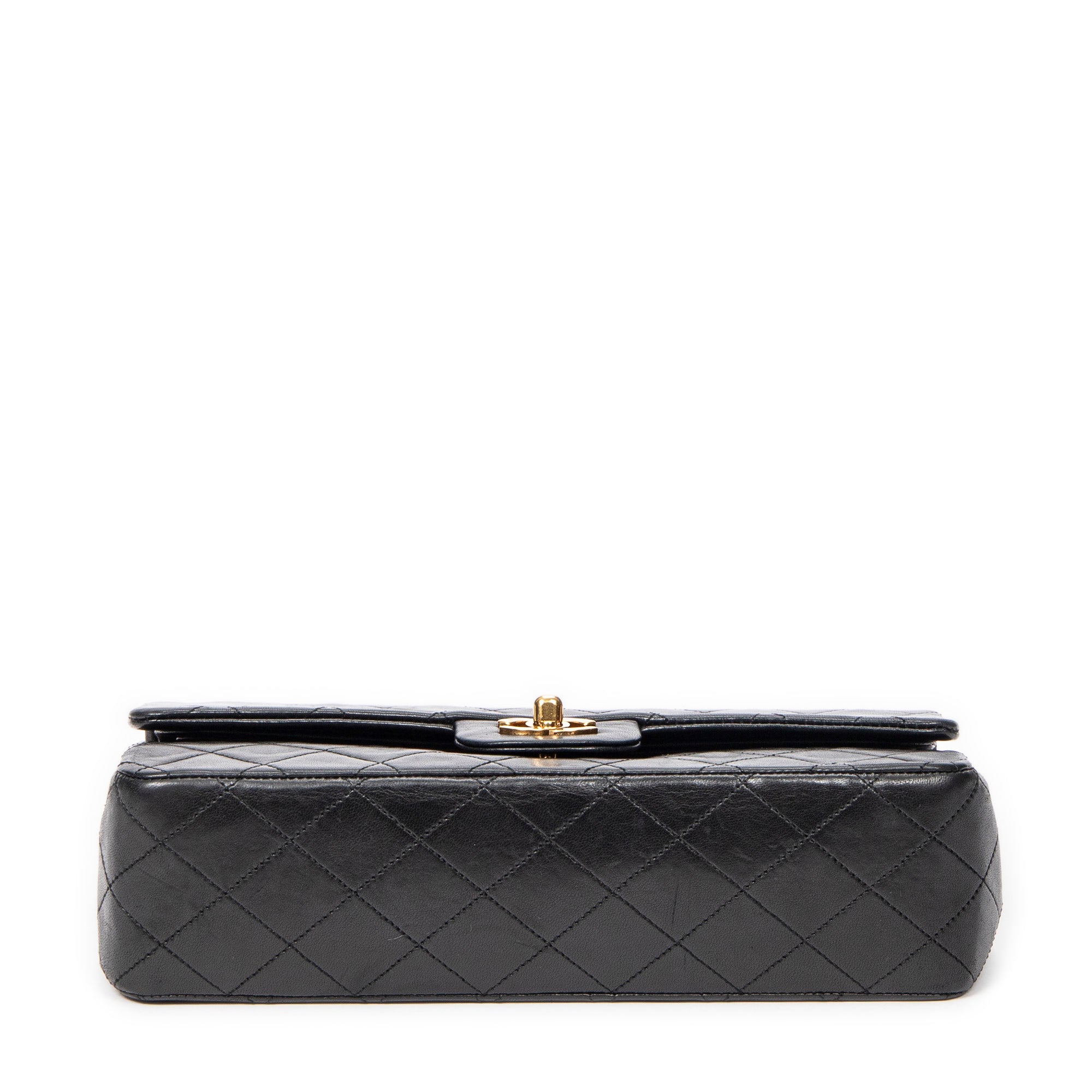 Classic Double Flap 26