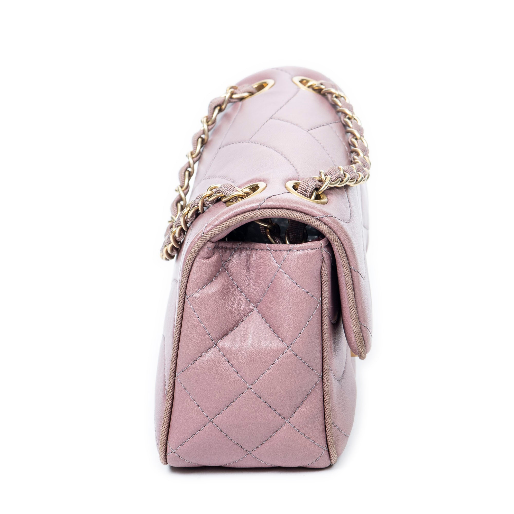 Push Lock Wave Chain Flap 