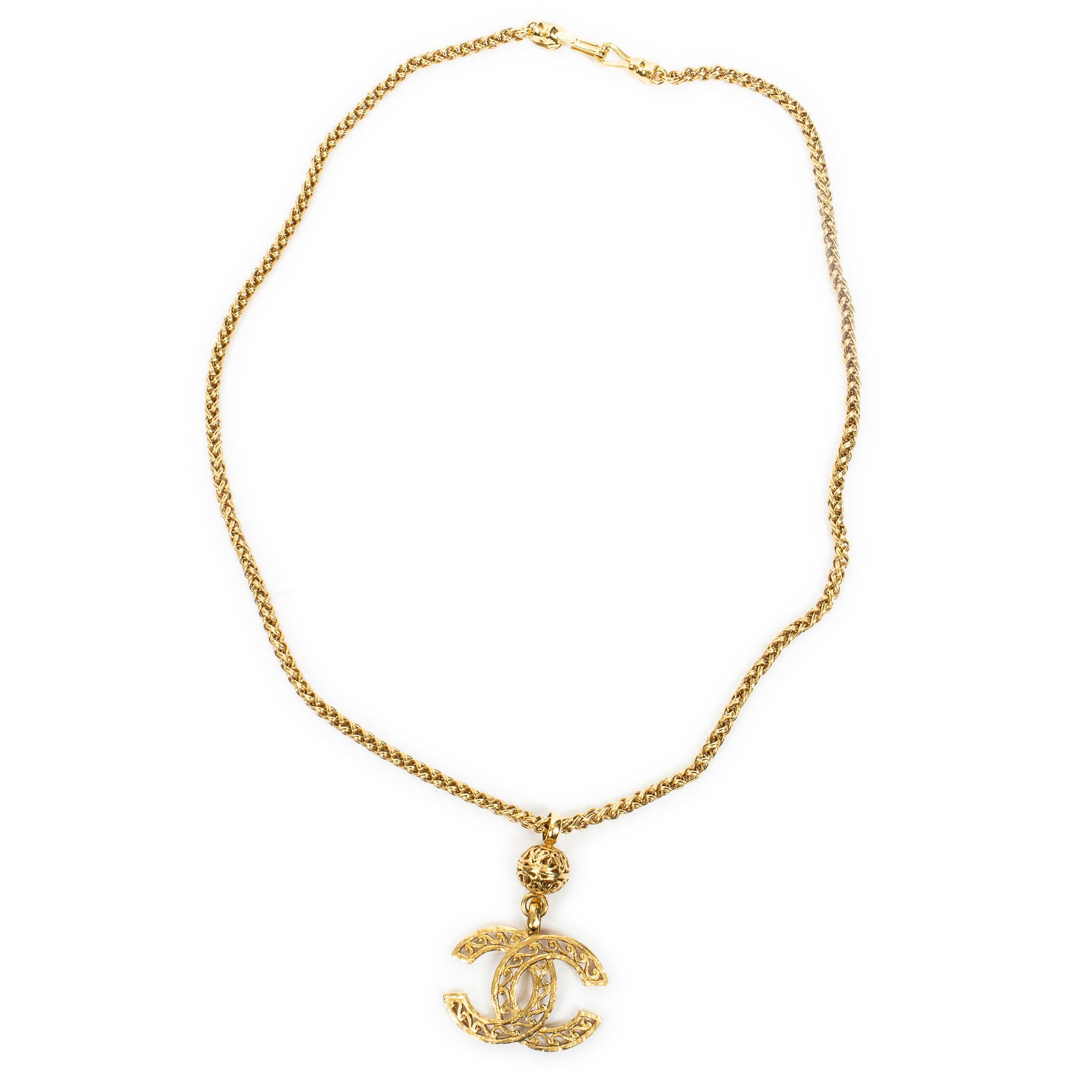 Large CC Pendant Chain Necklace 