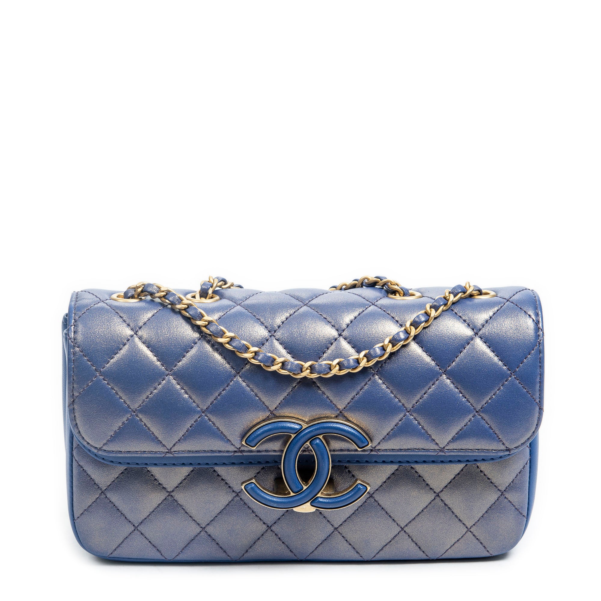 Small Iridescent CC Chic Flap 