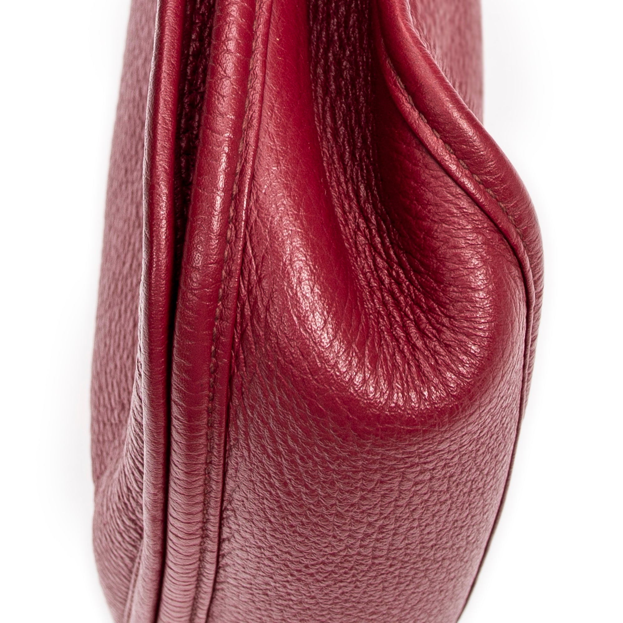 Evelyne III PM