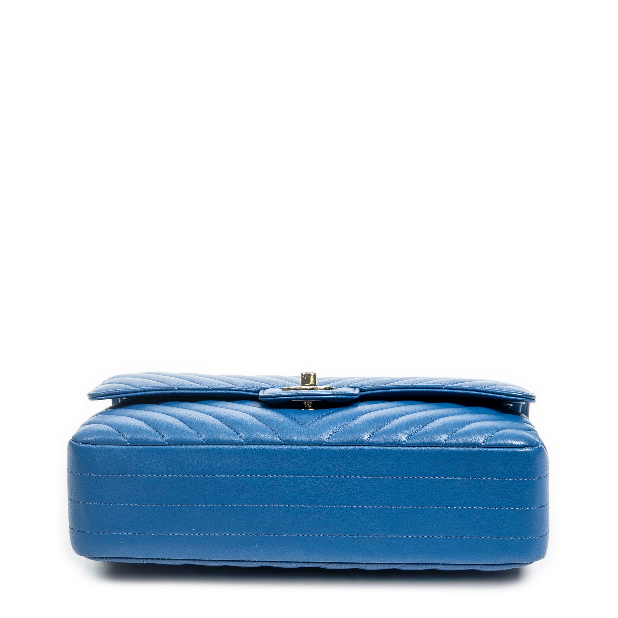 Classic Double Flap 26
