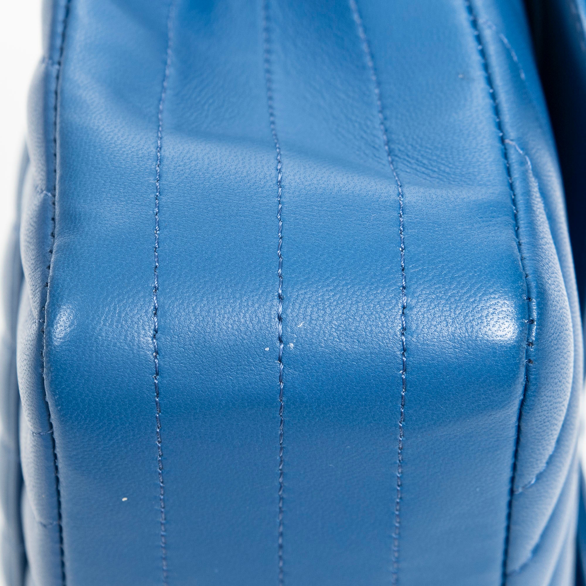Classic Double Flap 26