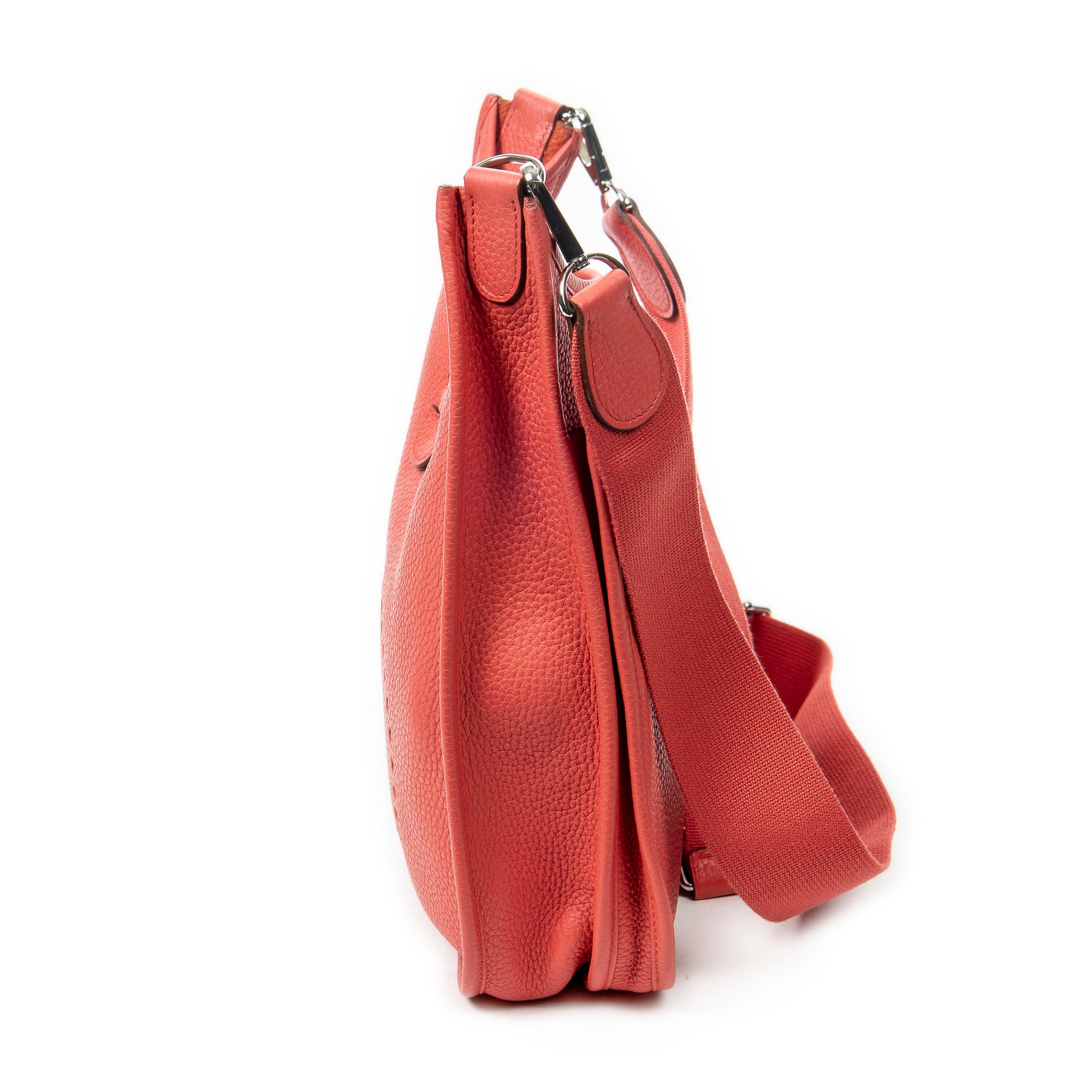 Evelyne III PM
