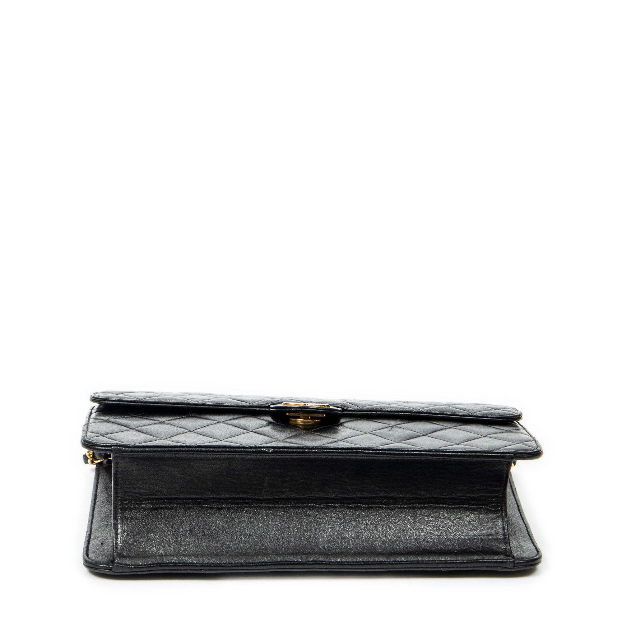 Vintage Push Lock Straight Flap 