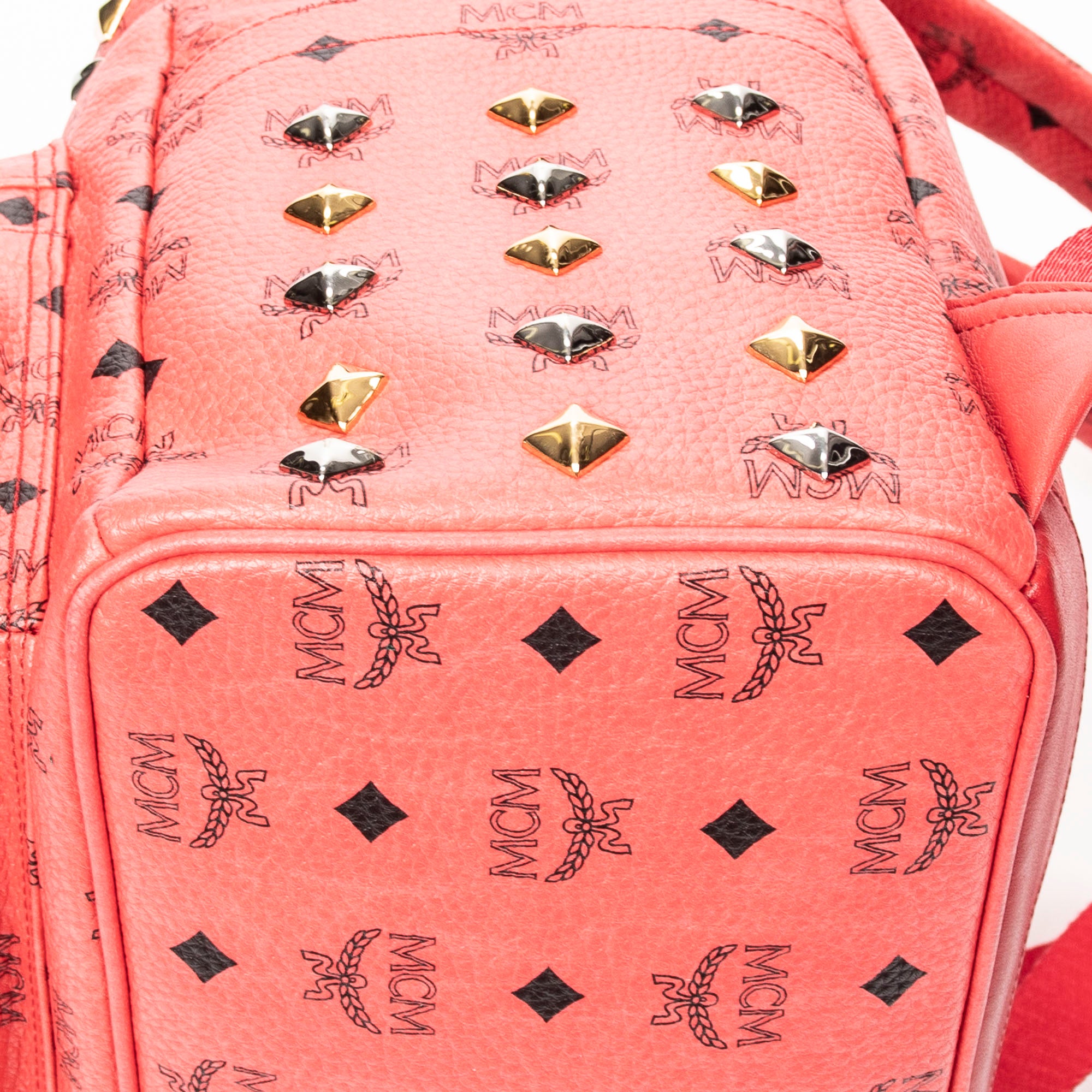 Medium Stark Studs Backpack 