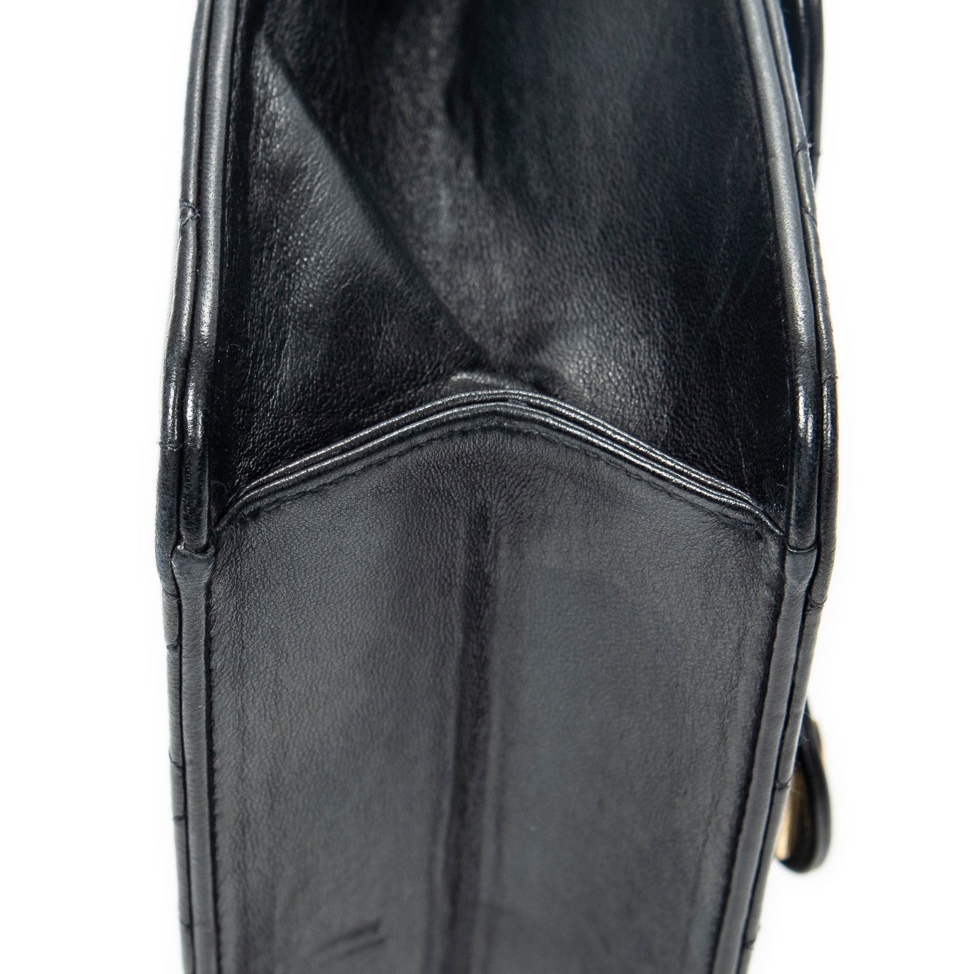 CC Push Lock Straight Single Flap 