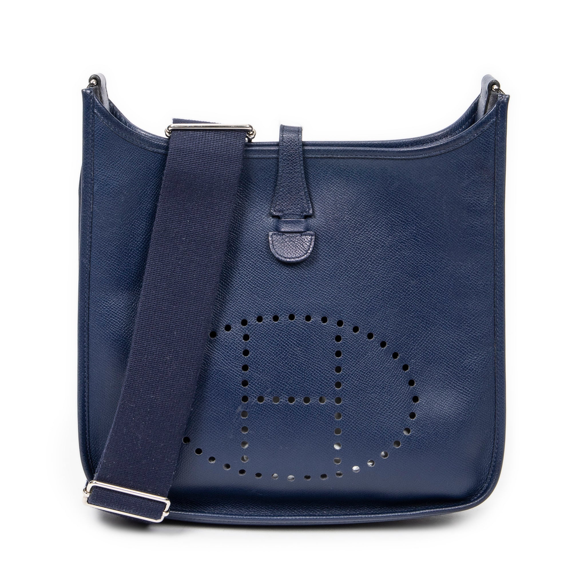 Evelyne III PM