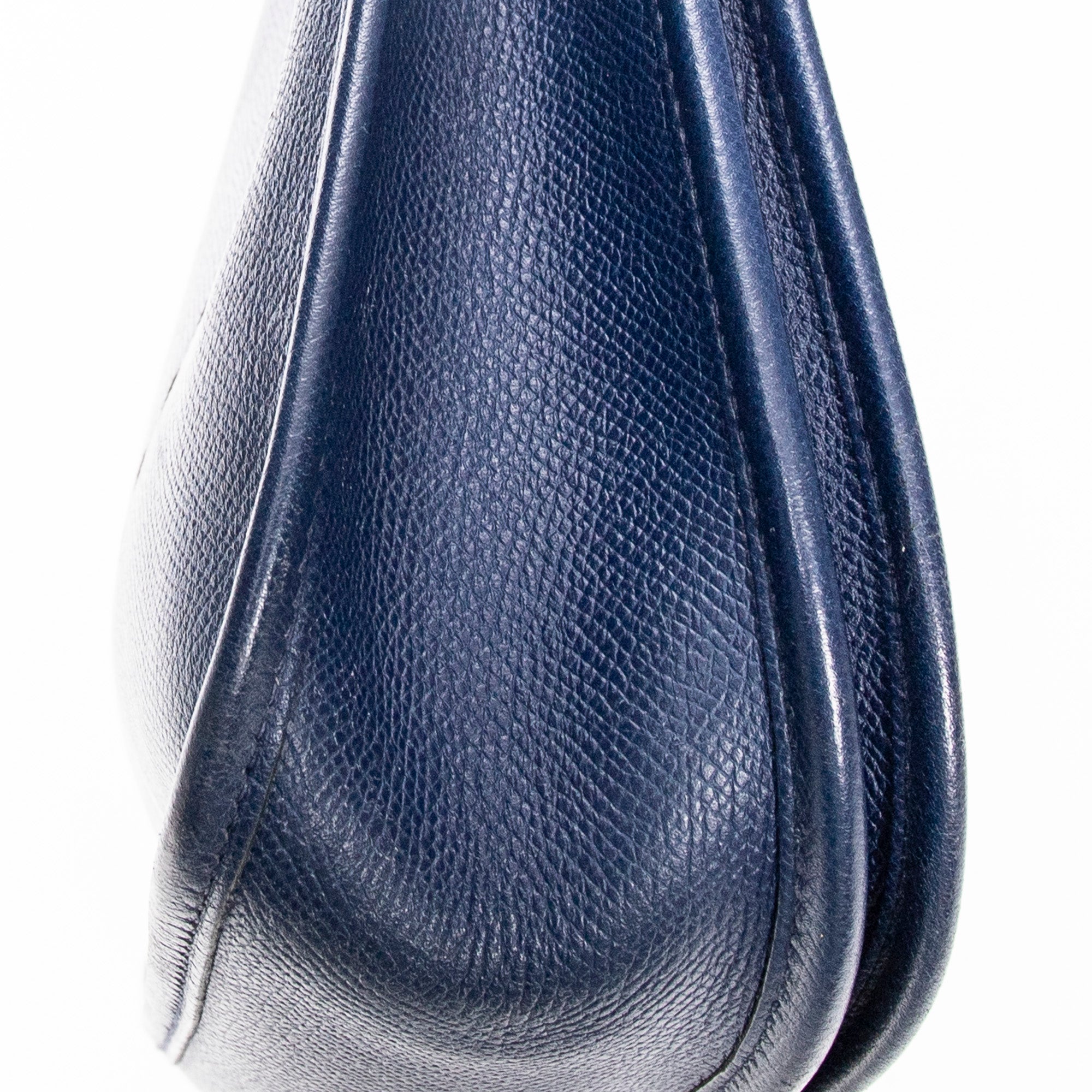 Evelyne III PM