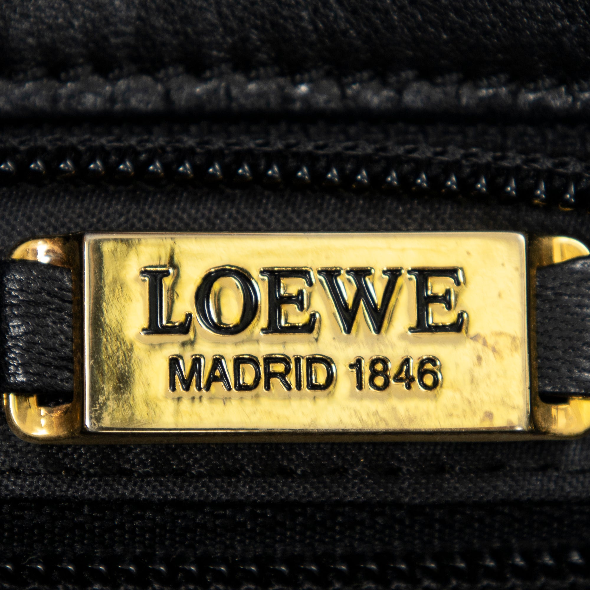 Vintage Open Crossbody 