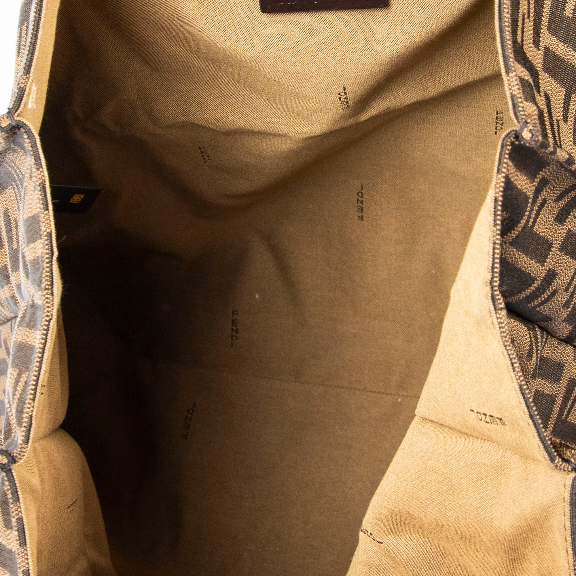 Vertical Tote 