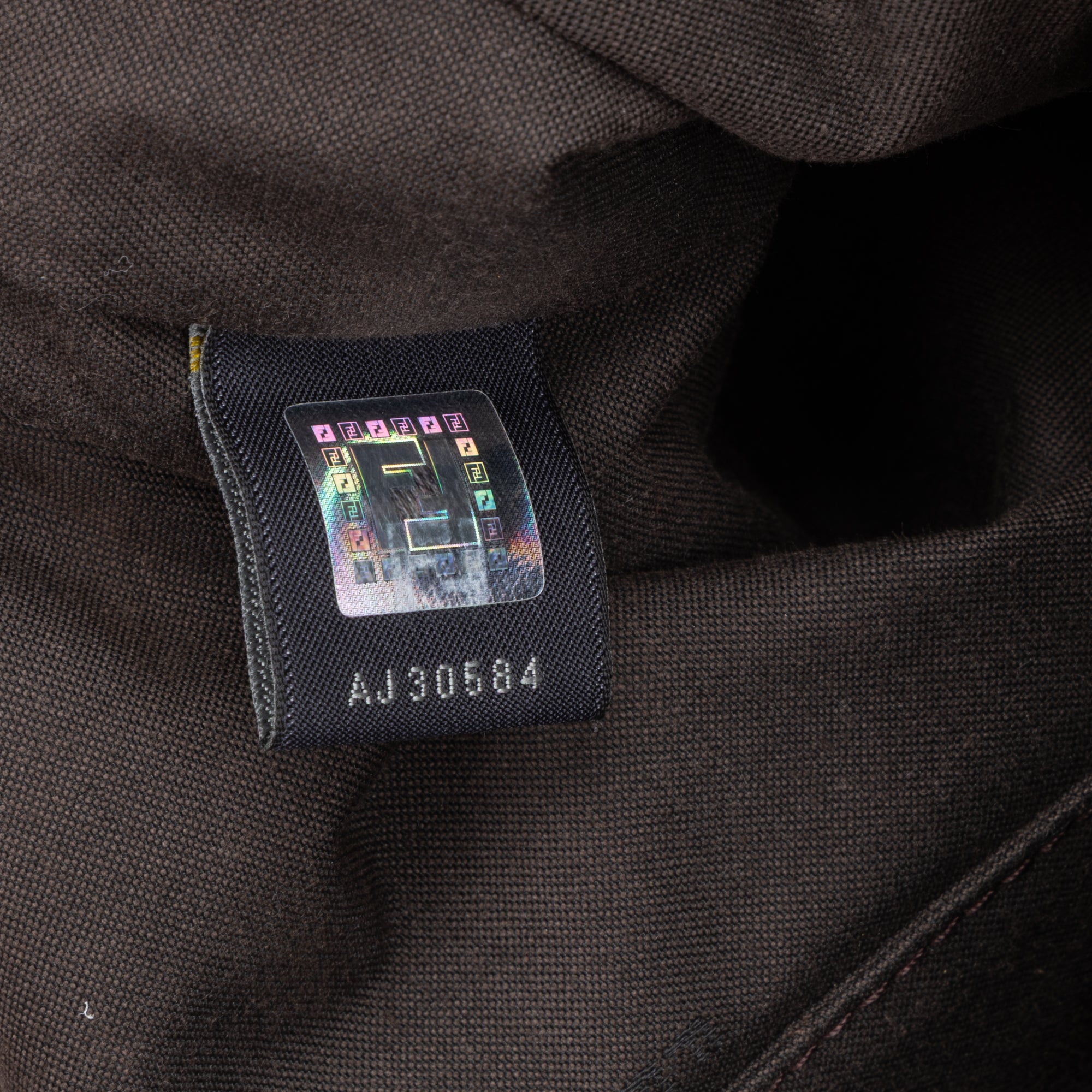 Zip Shopping Tote 