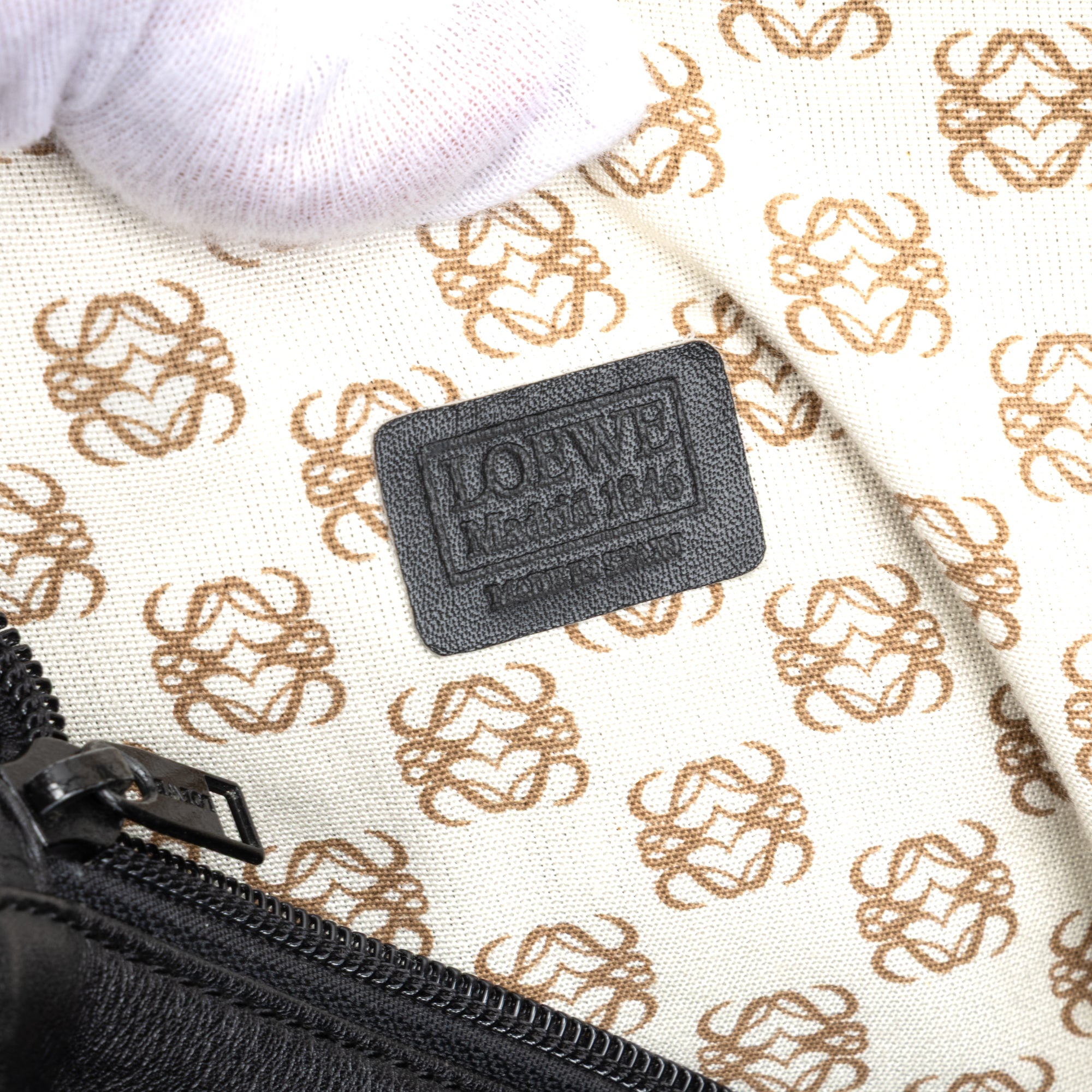 Large Weekend Tote 