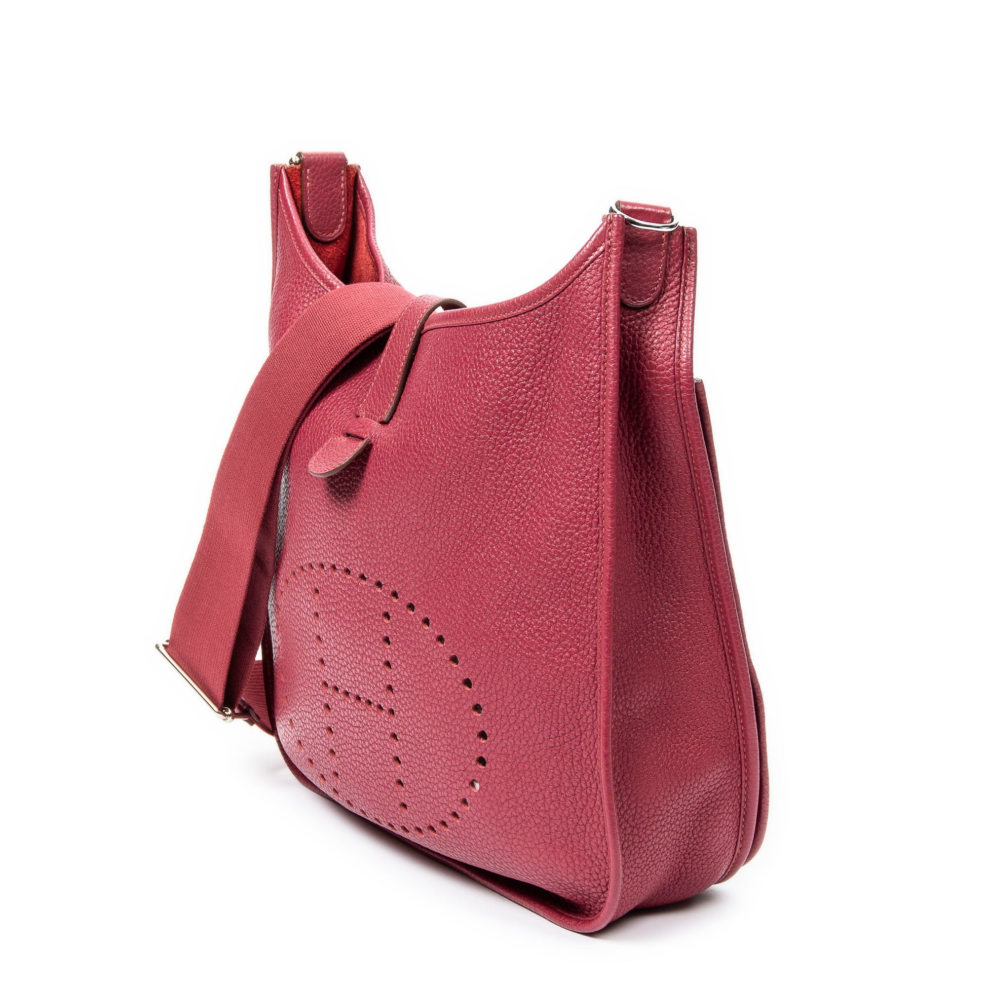 Evelyne III GM
