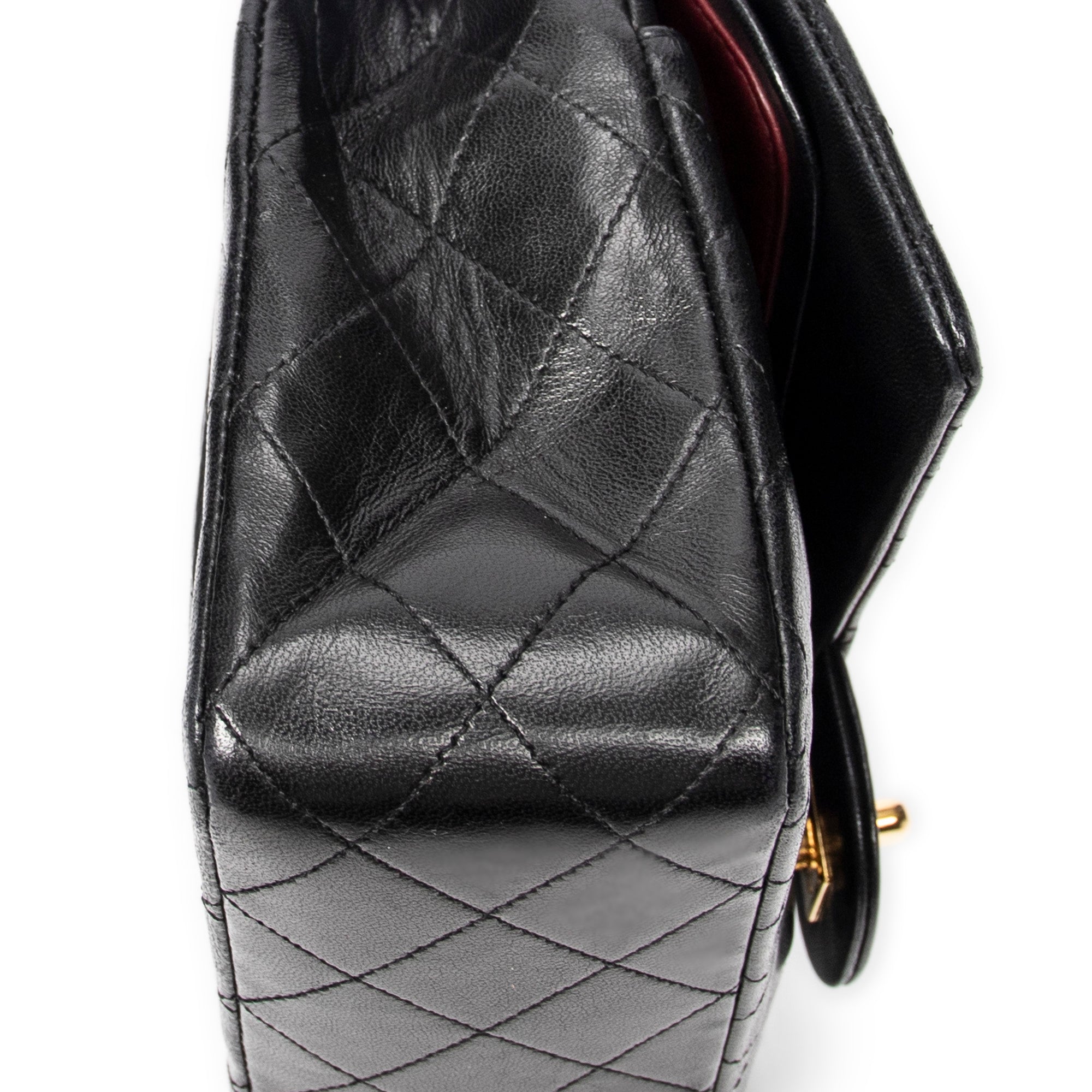 Classic Double Flap 26