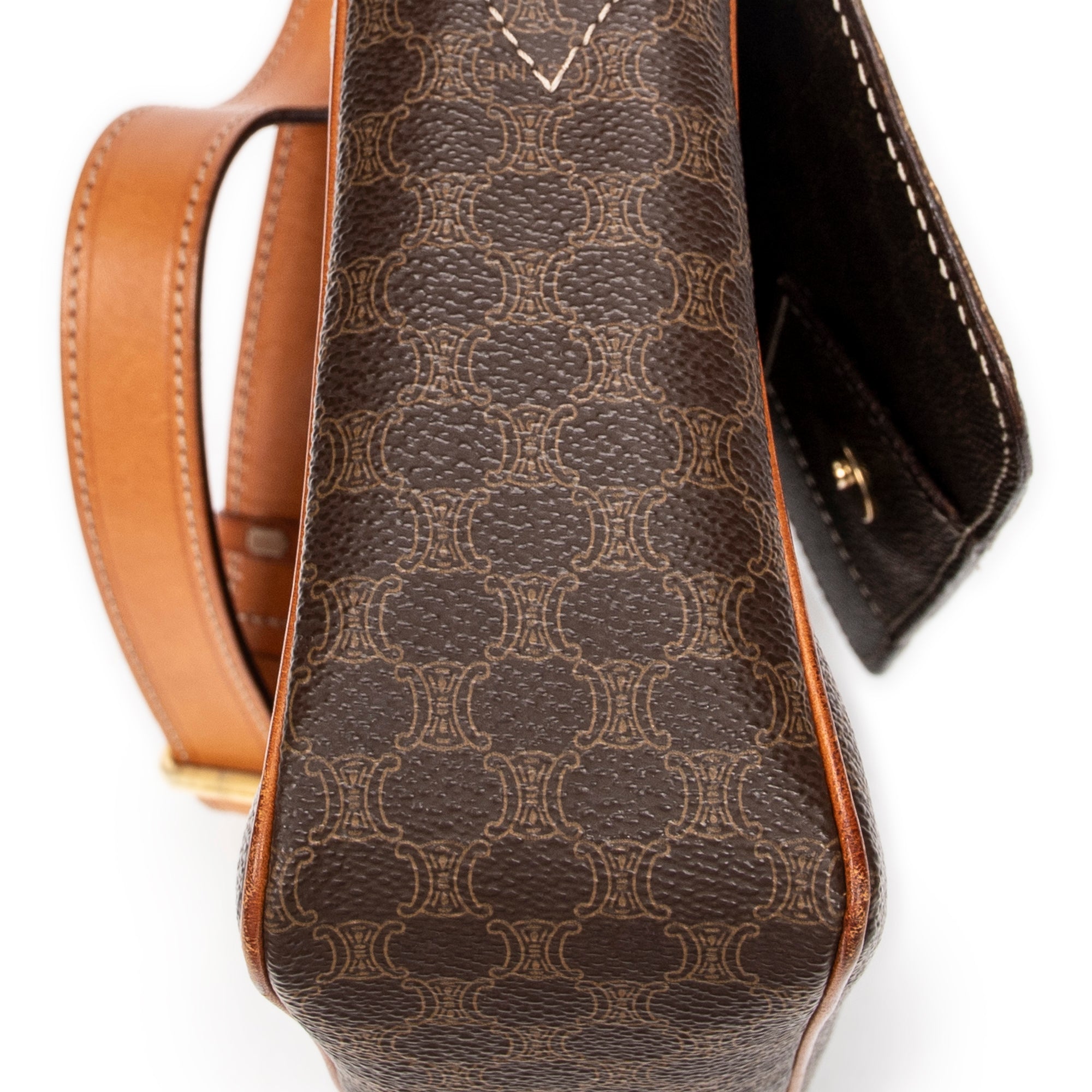 Flap Crossbody 