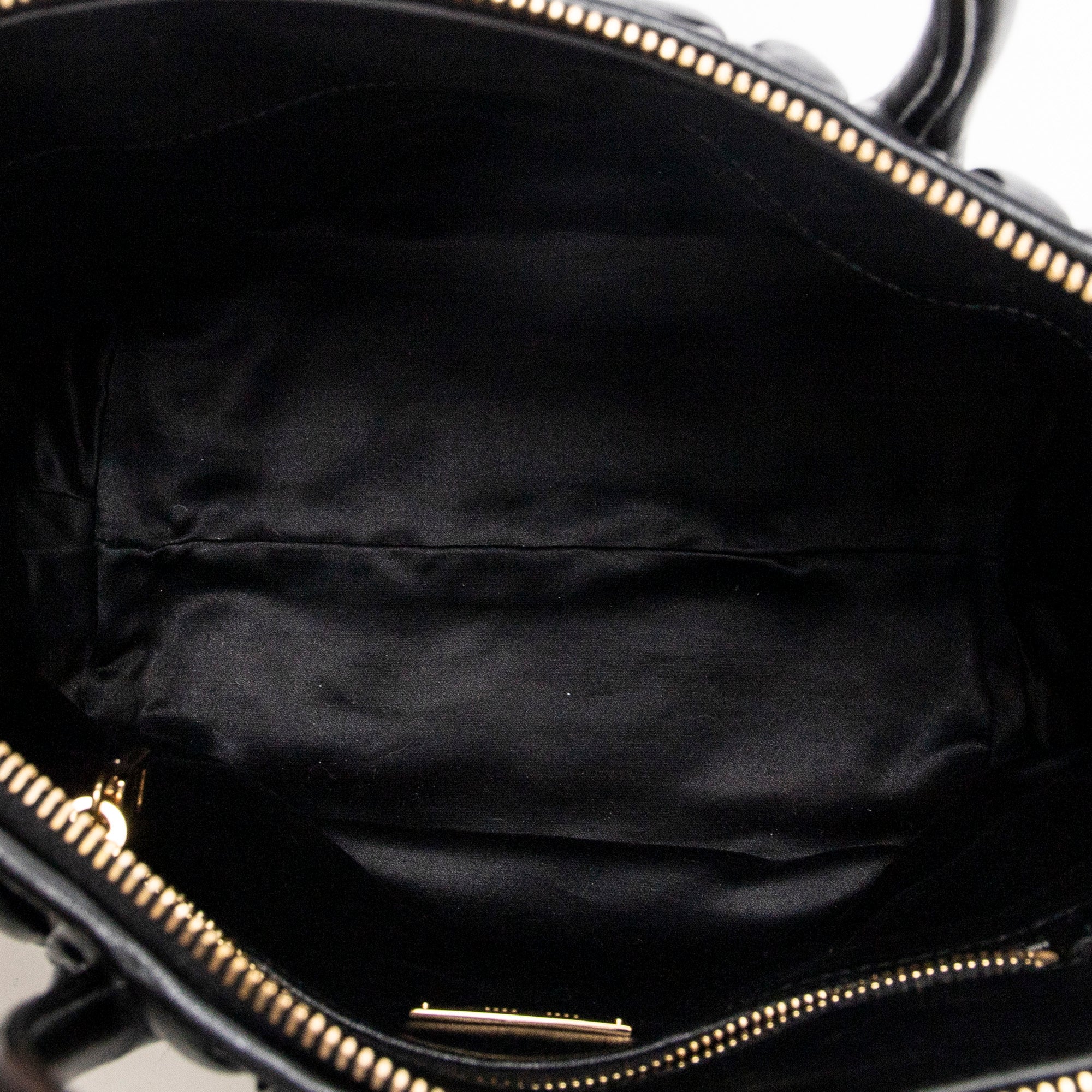 Side Zip Top Handle 